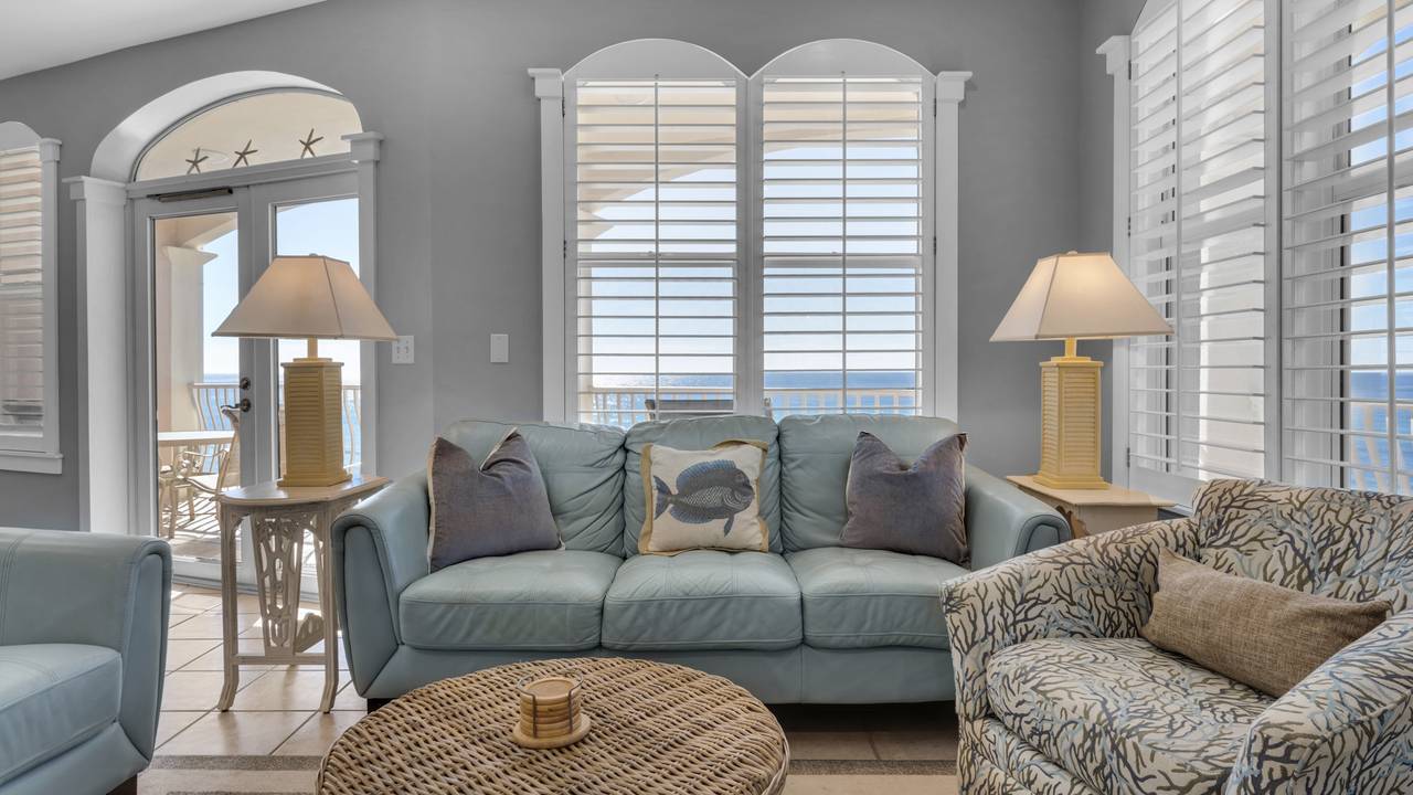 Monterey A302 Living Area Monterey A302 Living Area