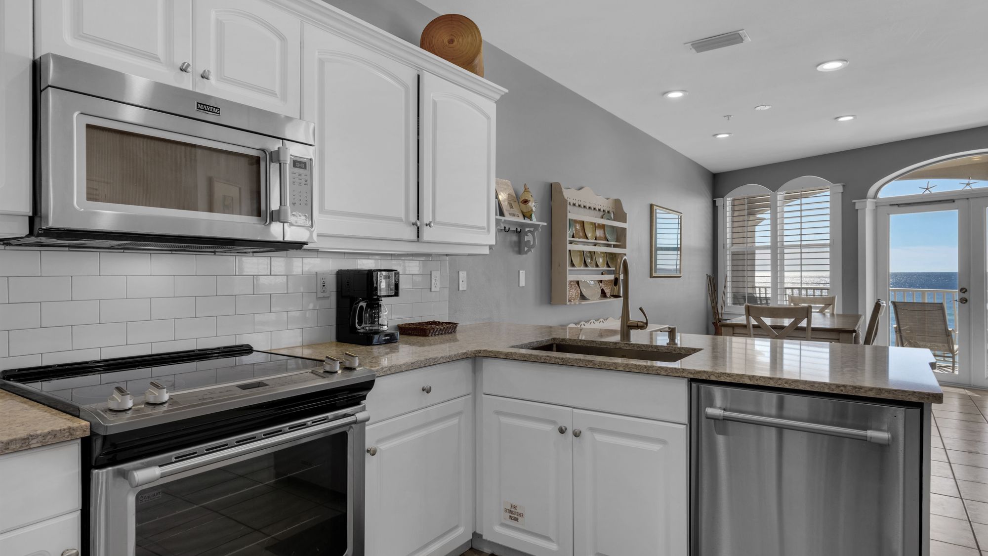 Monterey A302 Kitchen