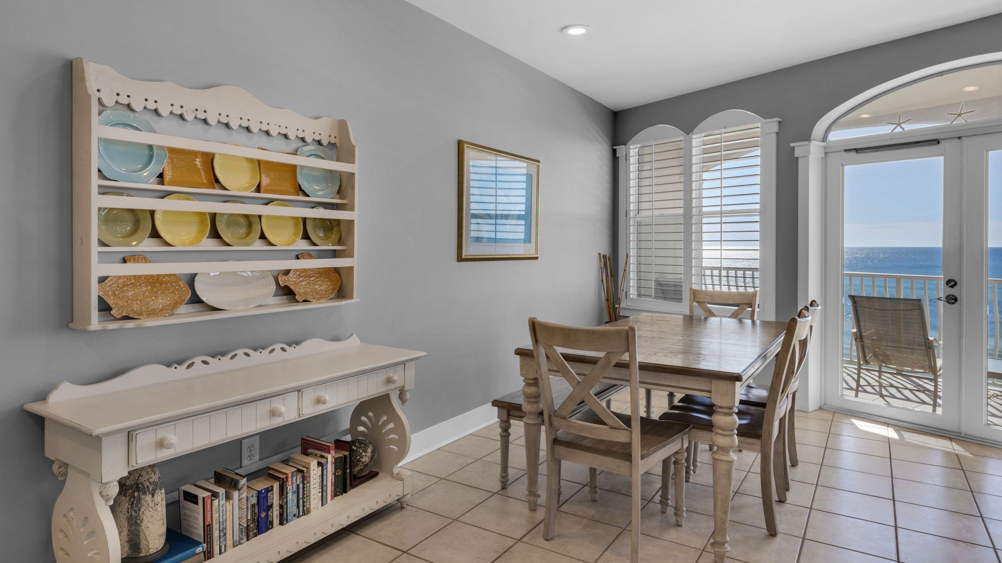 Monterey A302 Dining Table