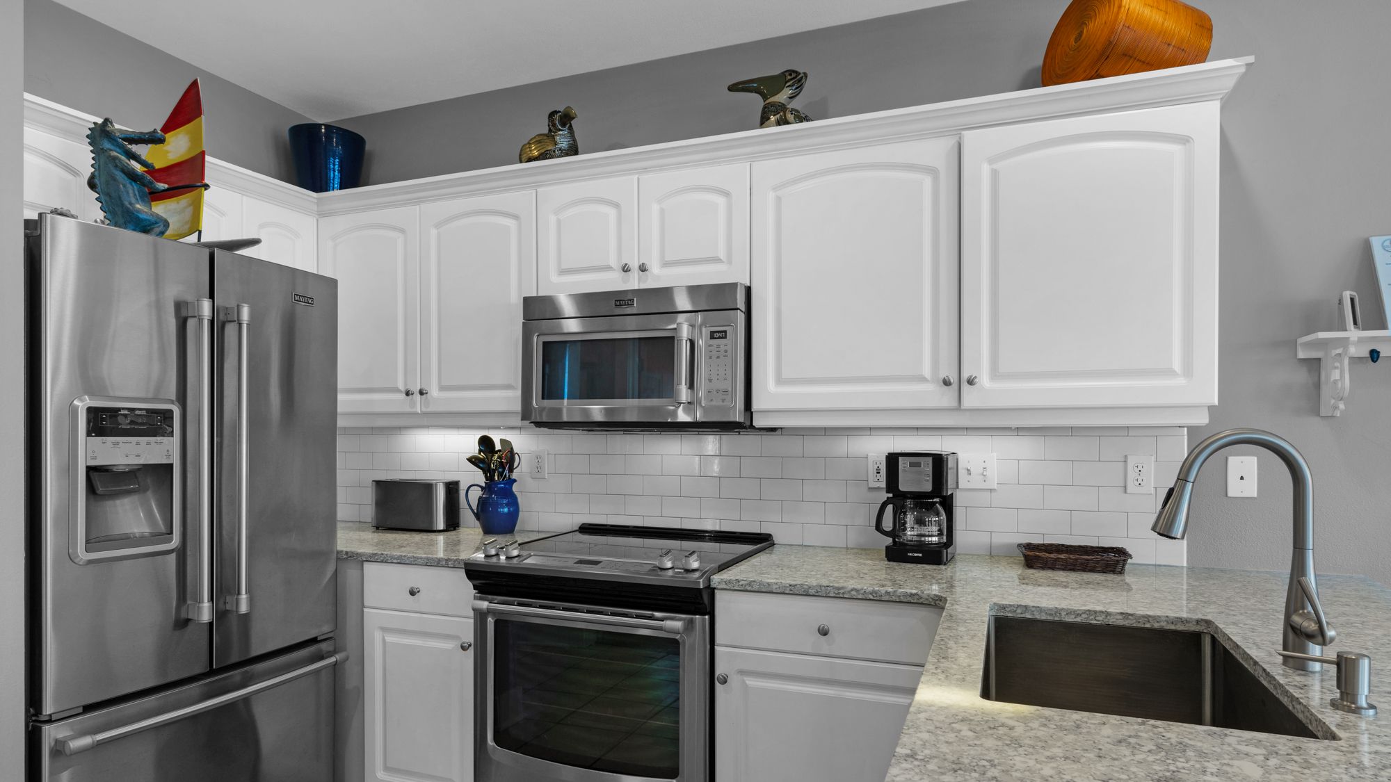 Monterey A302 Kitchen