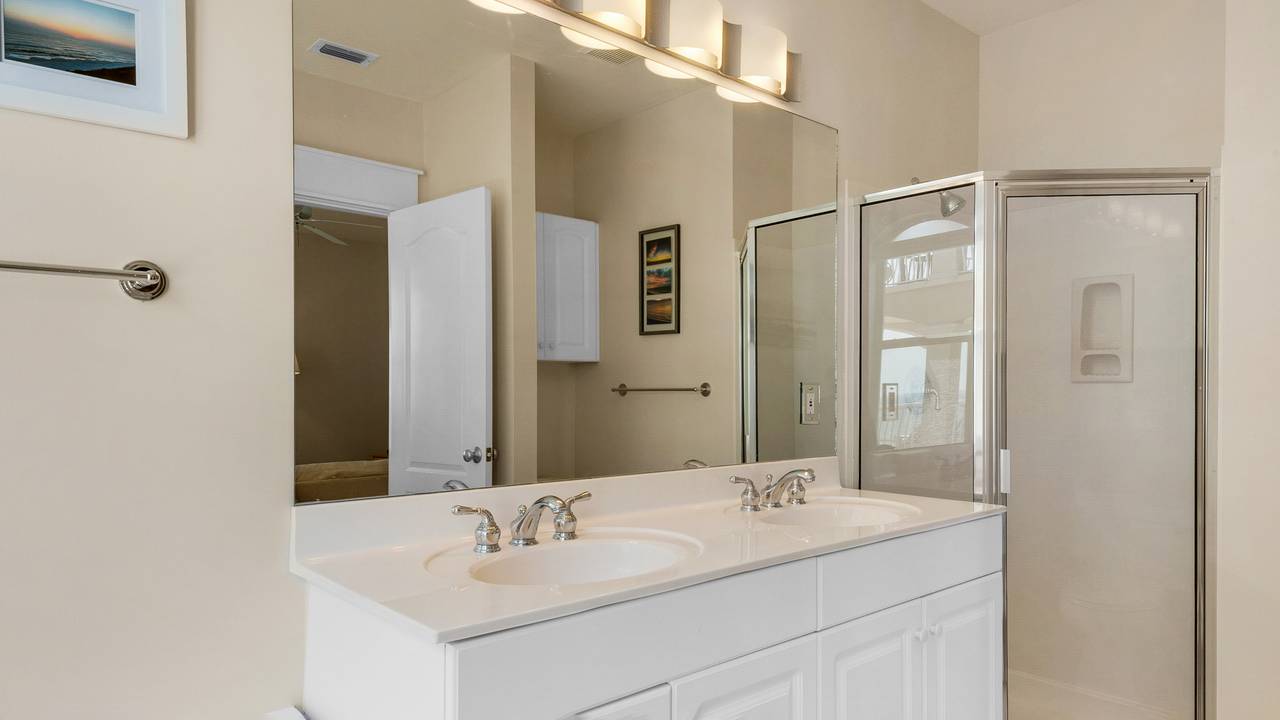 Monterey B302 Monterey B302