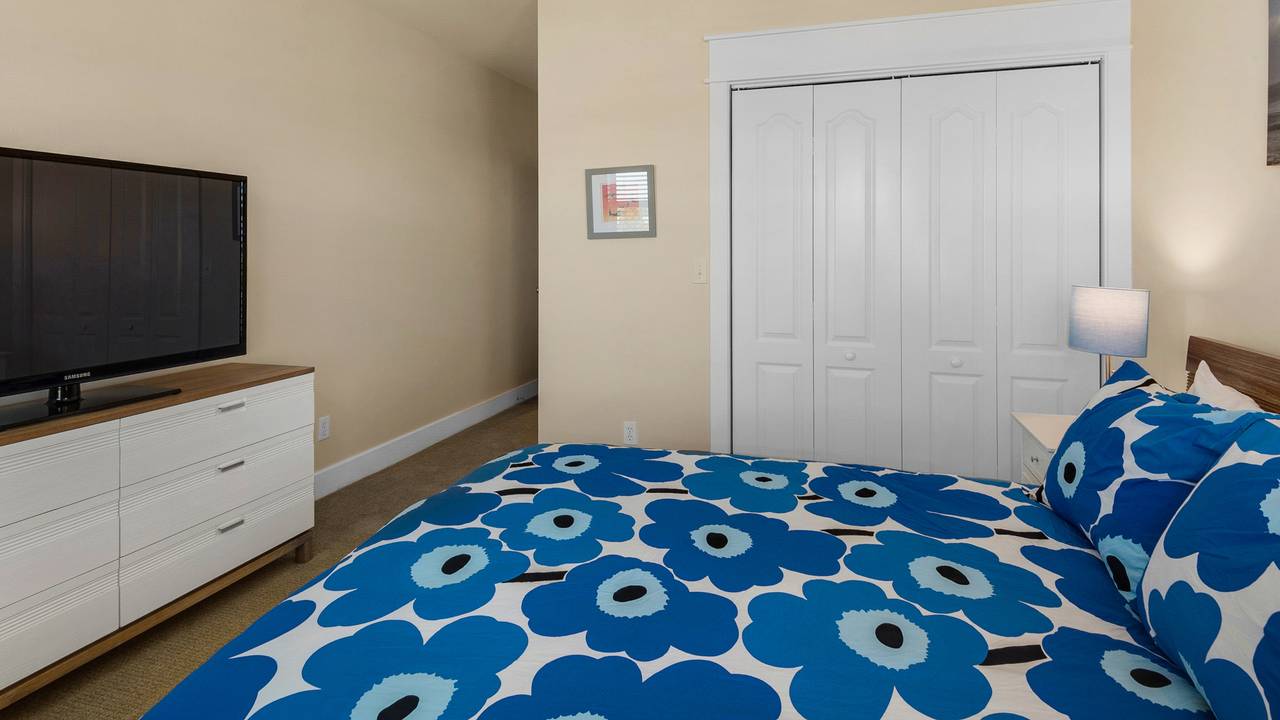 Monterey B302 Monterey B302