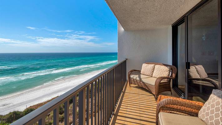 One Seagrove Place 607 Balcony and Views One Seagrove Place 607 Balcony and Views