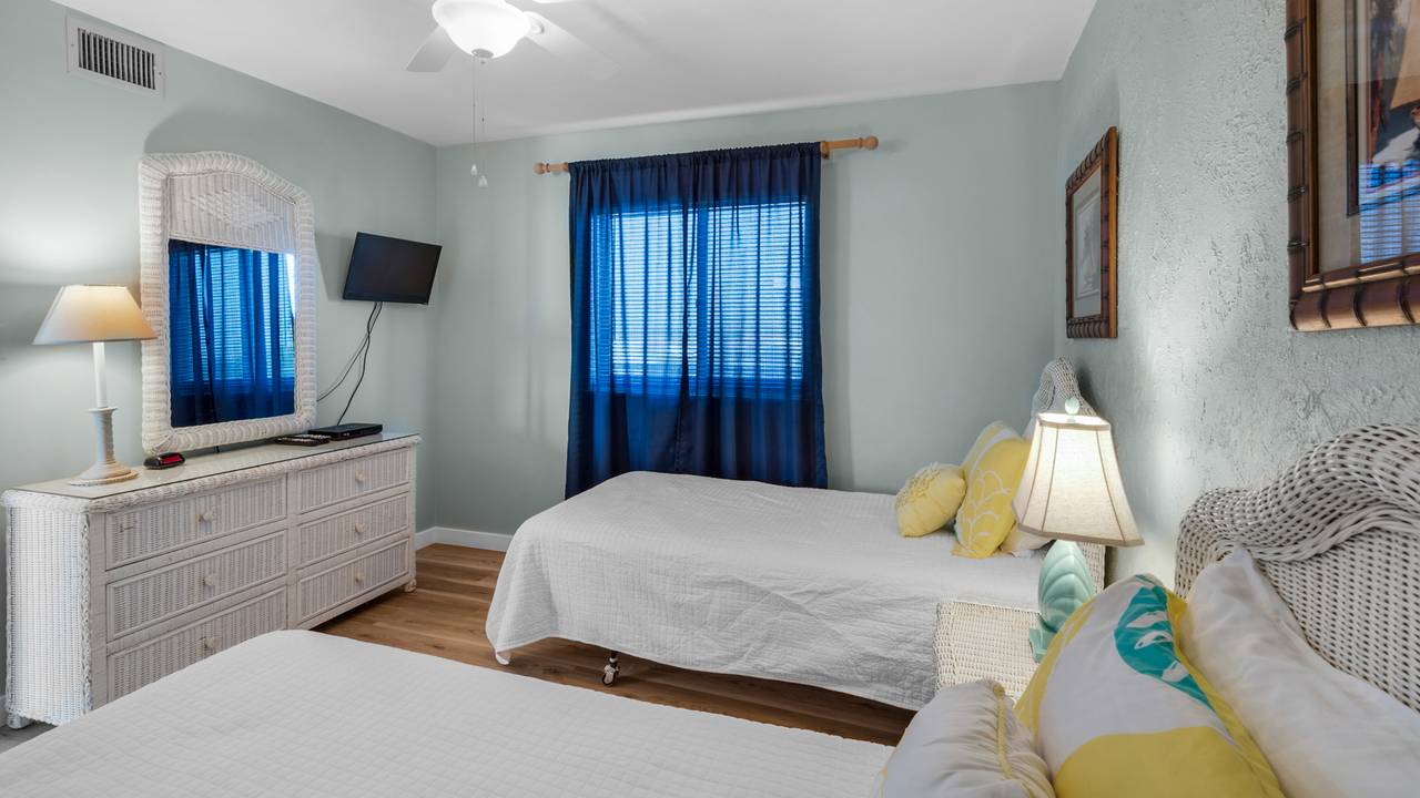 One Seagrove Place 607 2 Twin Bedroom One Seagrove Place 607 2 Twin Bedroom