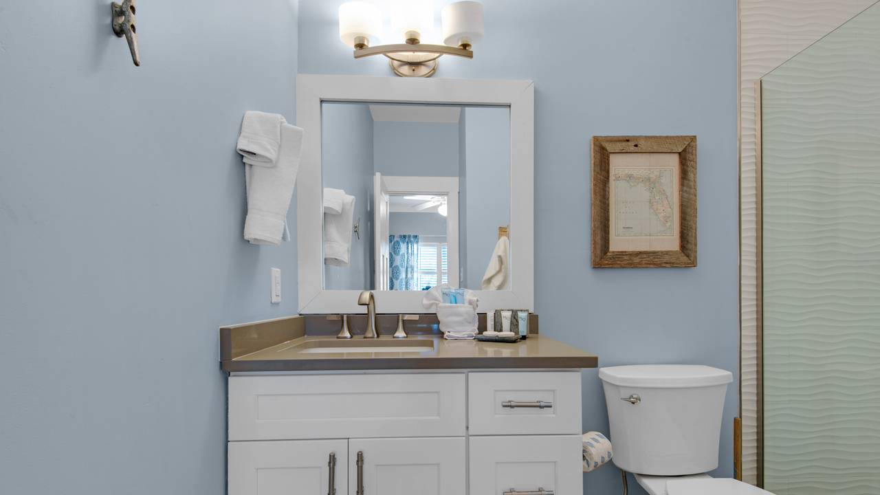 Palms A12 King Master Bathroom Palms A12 King Master Bathroom