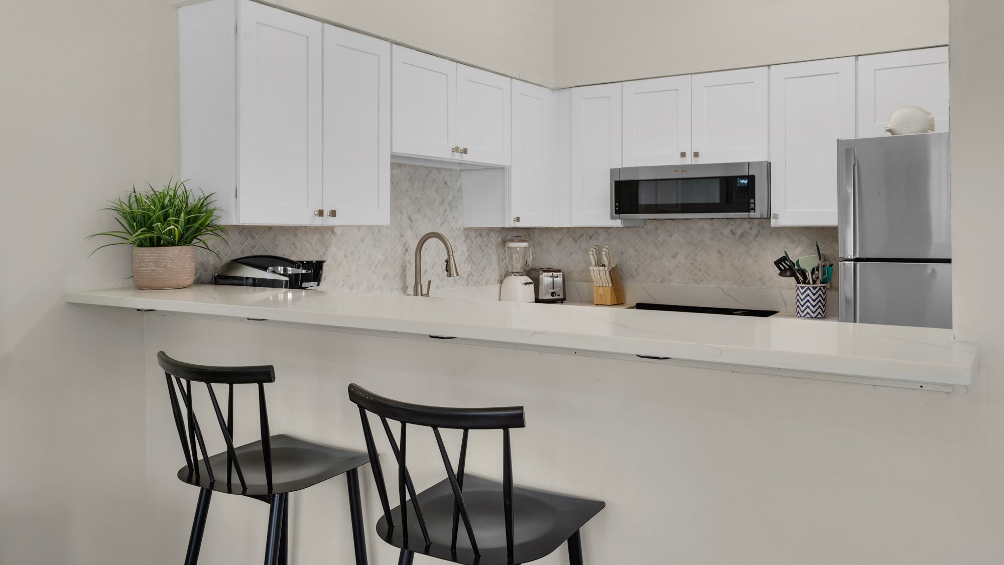 Palms B4 Kitchen Area