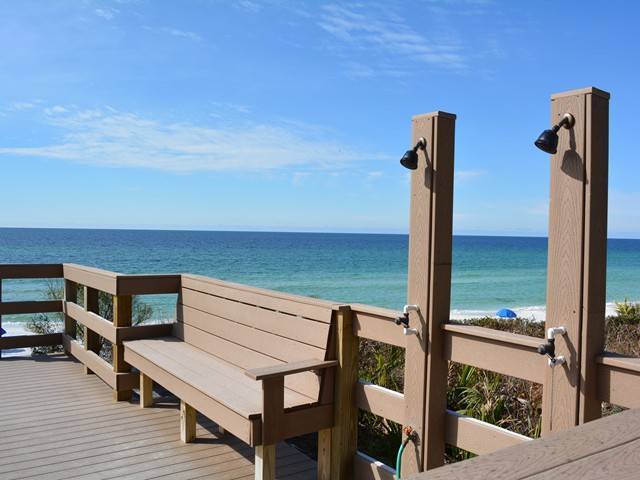 Palms at Seagrove Rinse off Area