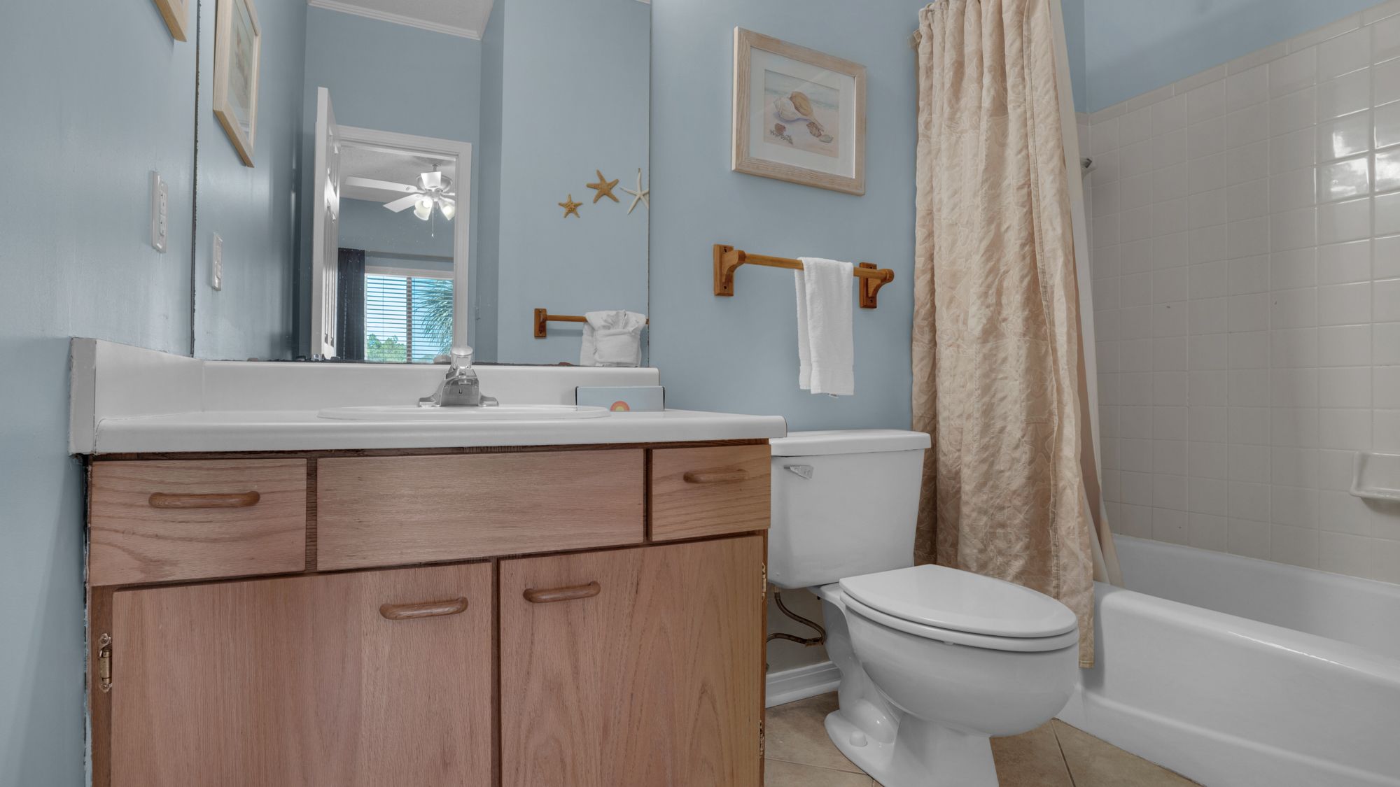 Palms B5 Private Bathroom