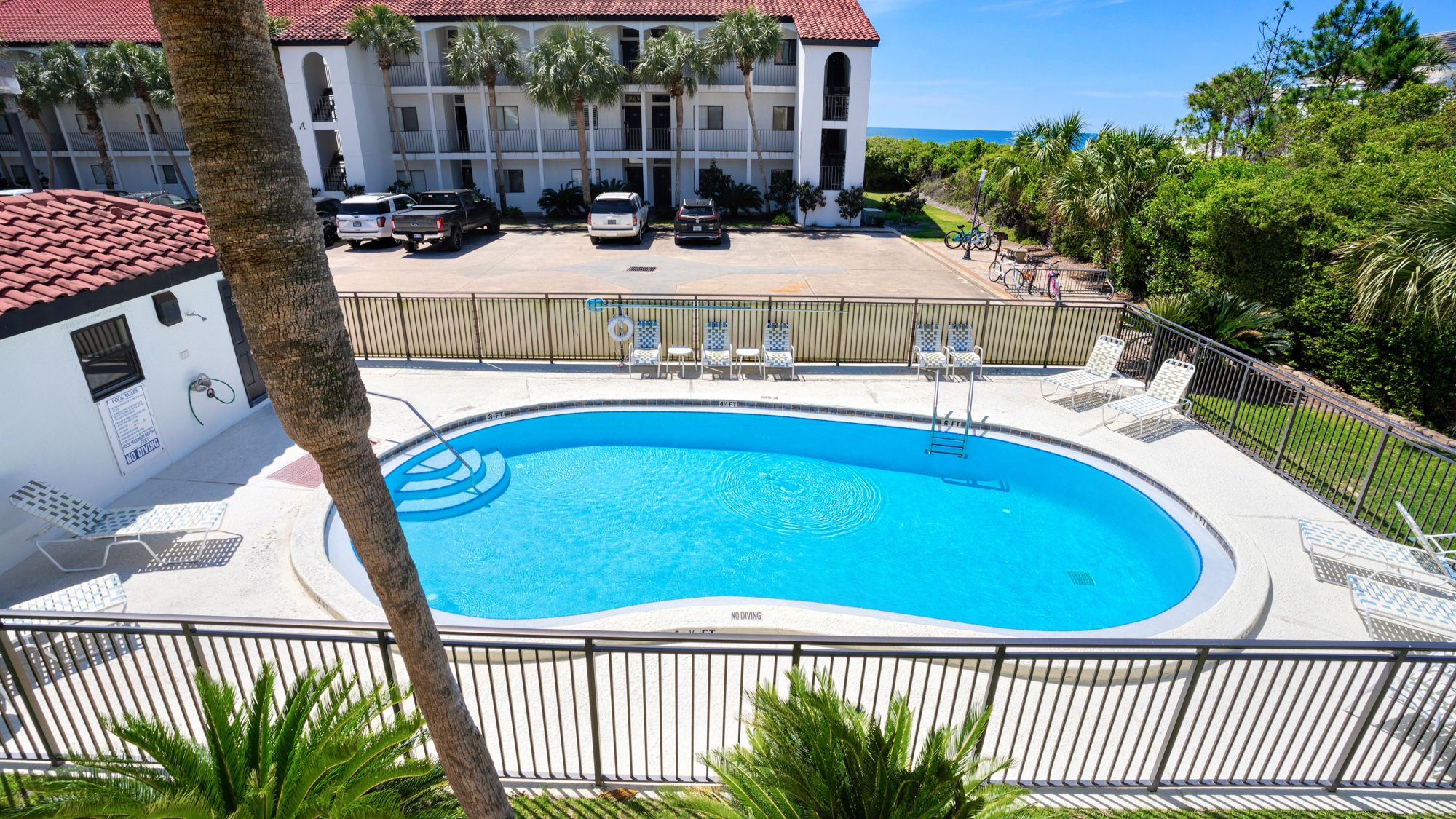 Palms B5 Balcony and Views