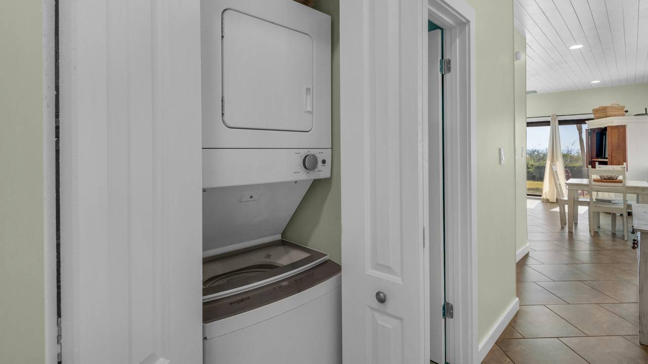 Palms C5 Laundry Palms C5 Laundry