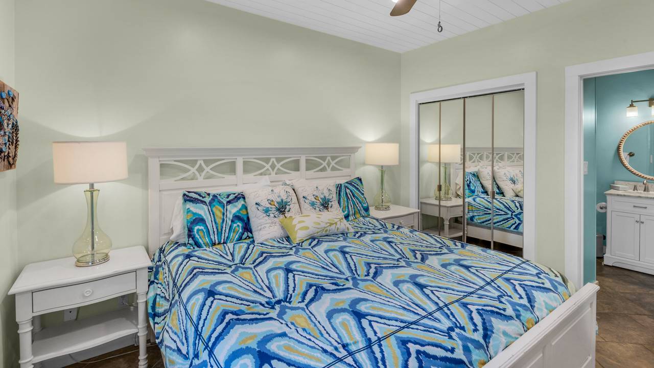 Palms C5 King Master Bedroom Palms C5 King Master Bedroom