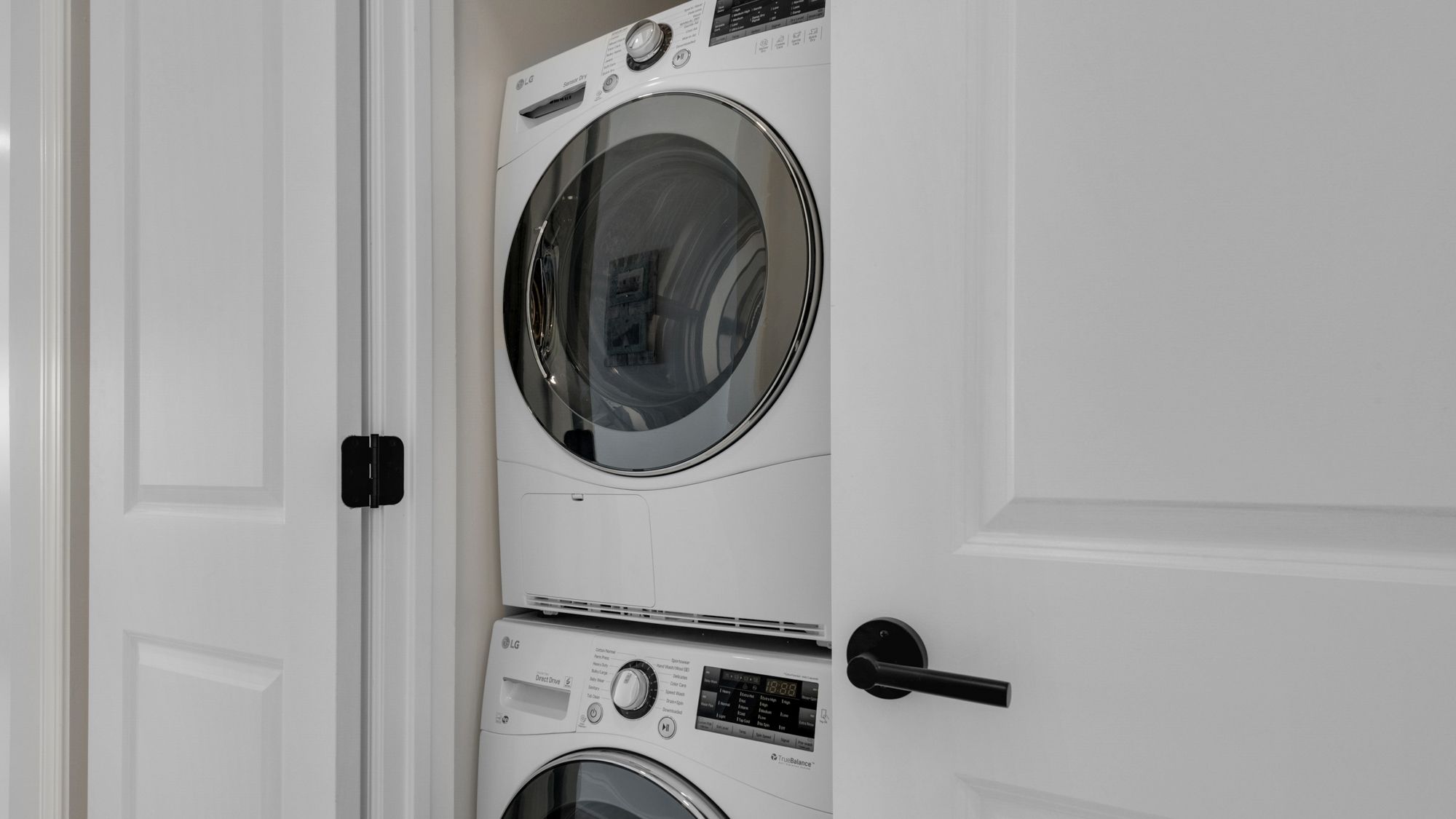 Palms C7 Washer and Dryer