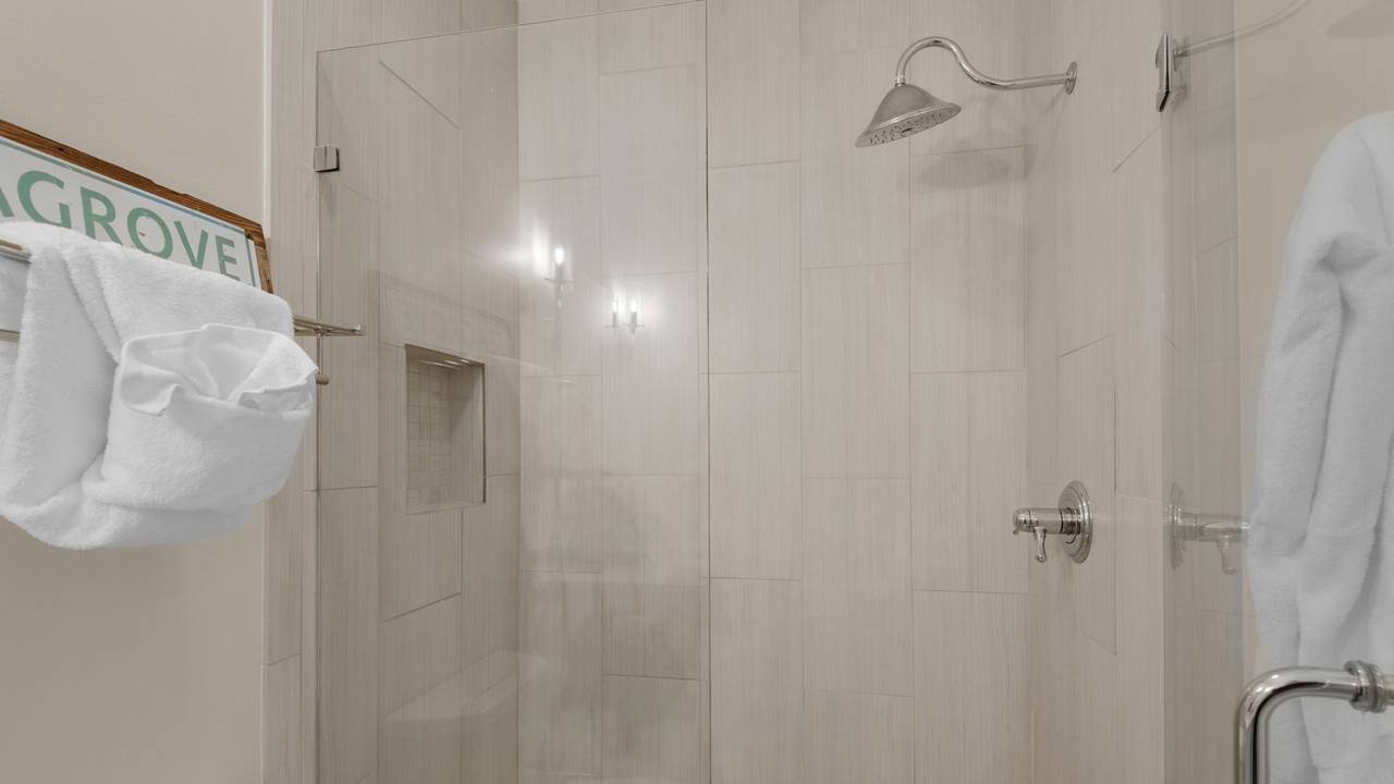 Palms C7 Bathroom Palms C7 Bathroom