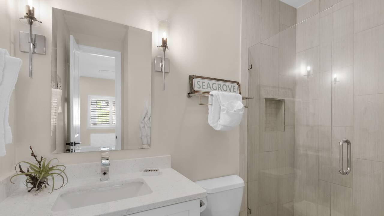 Palms C7 Bathroom Palms C7 Bathroom