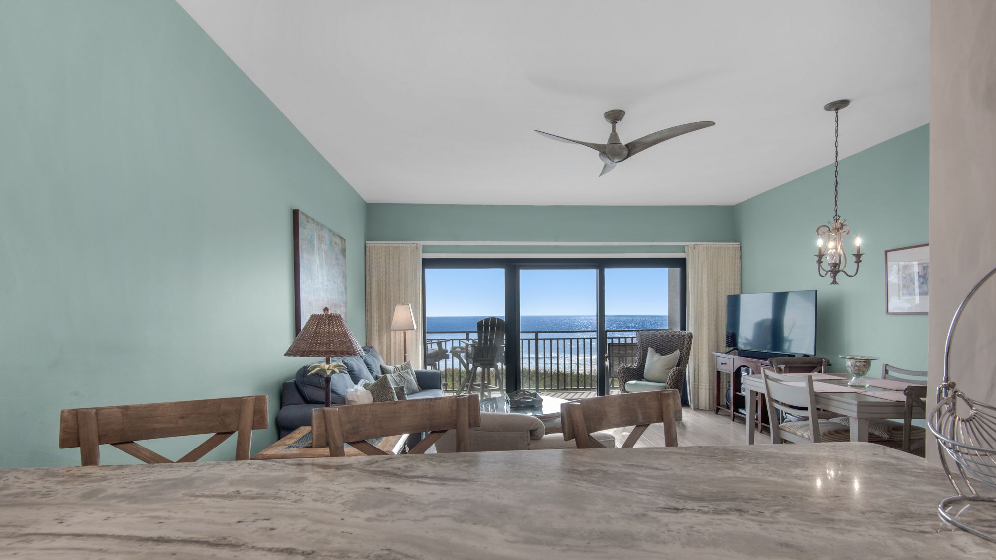 Palms C8 Living Area