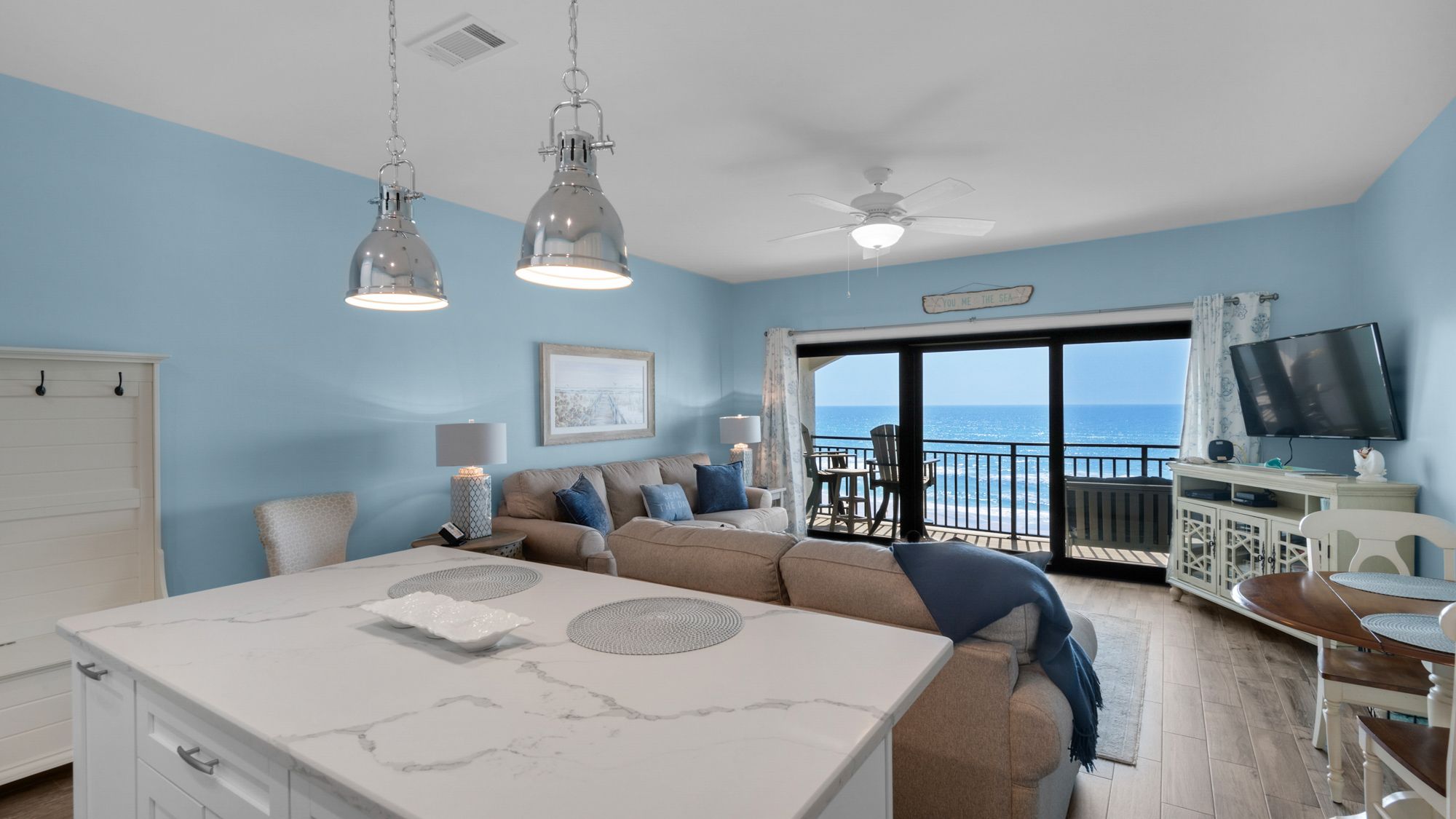 Palms C14 Kitchen and Main Living Area