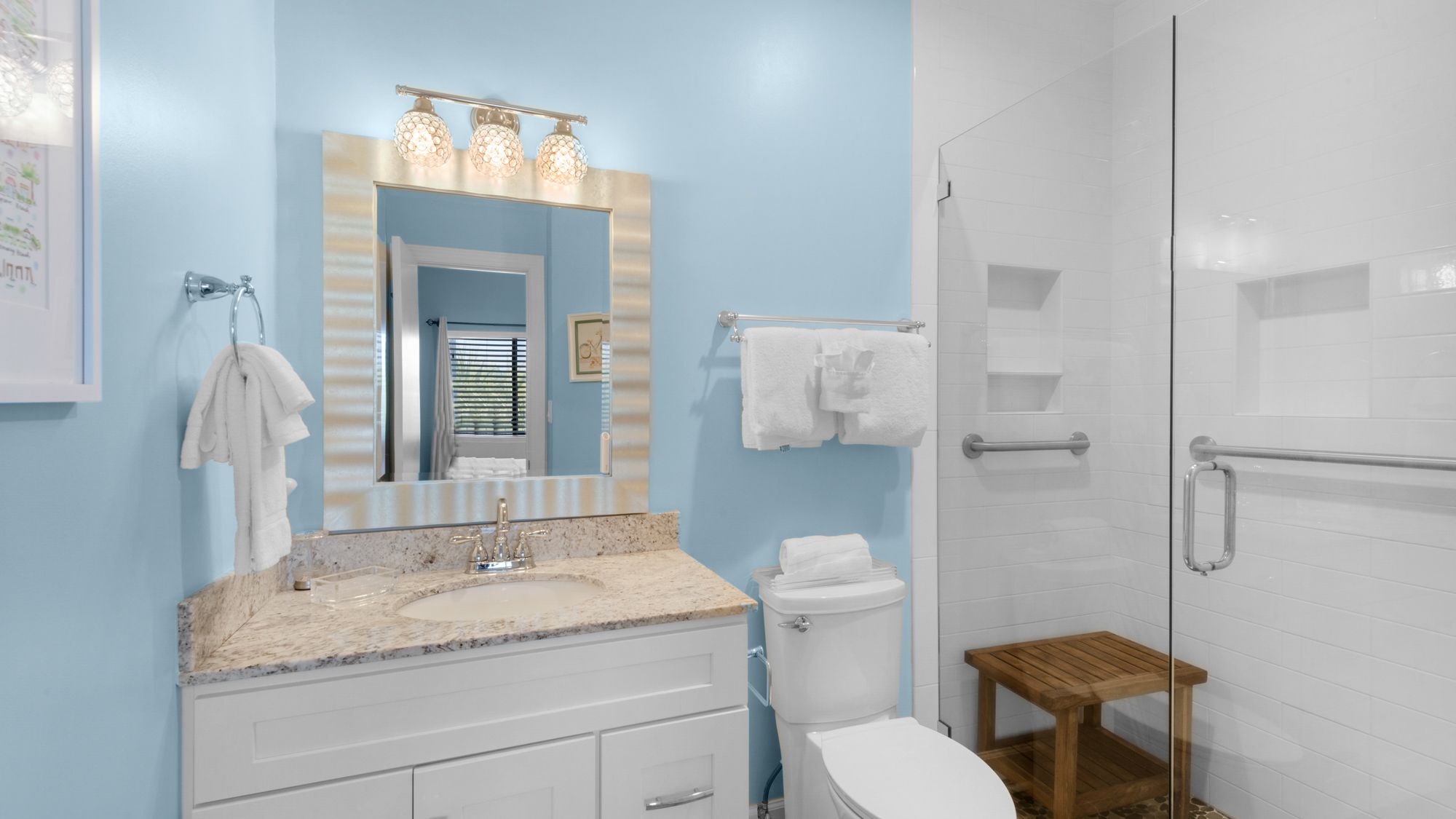 Palms C14 Master Bathroom