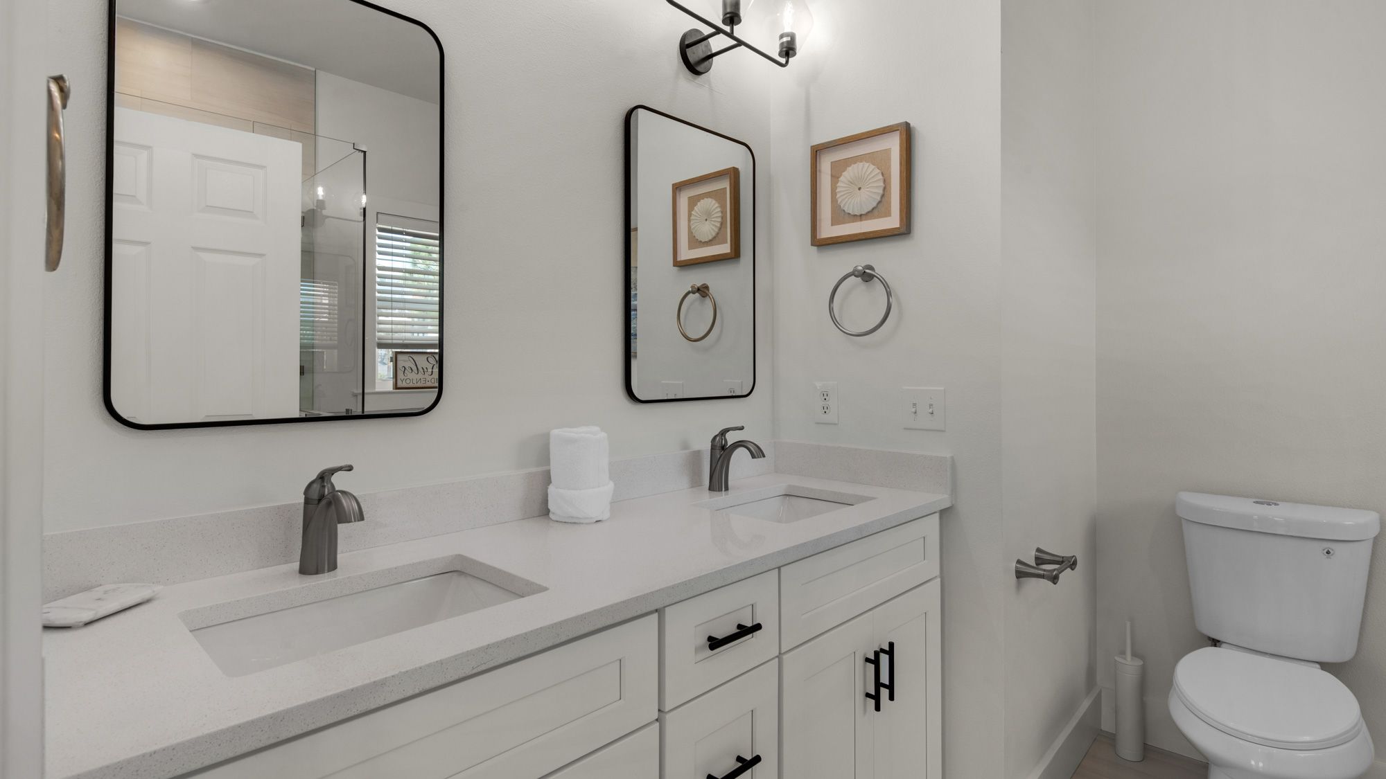 Sublime - 2nd Floor Bathroom