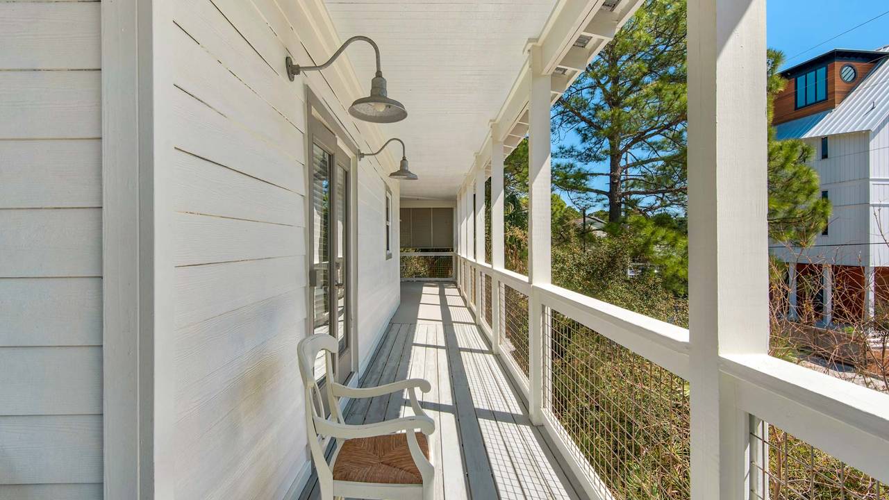 Sublime - 2nd Floor Porch Sublime - 2nd Floor Porch