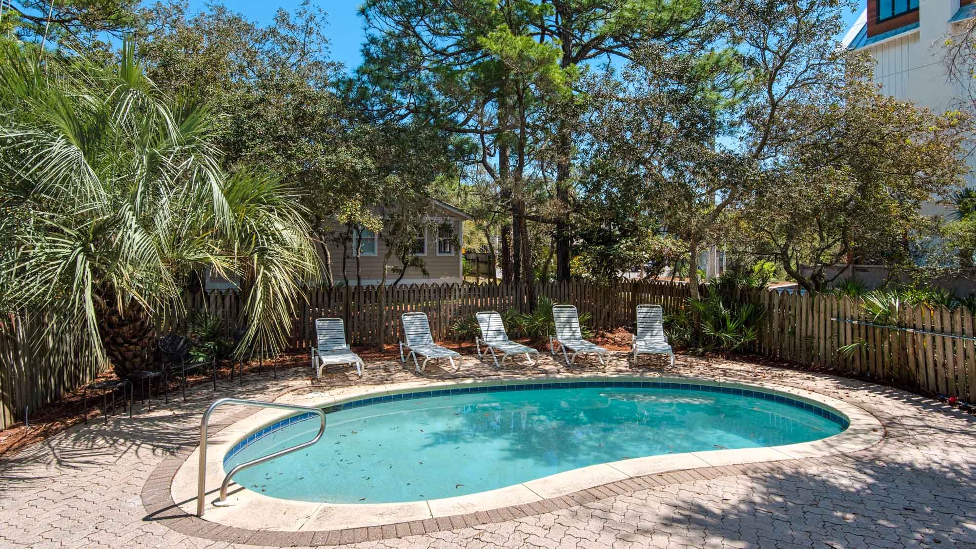 Sublime - Private Pool