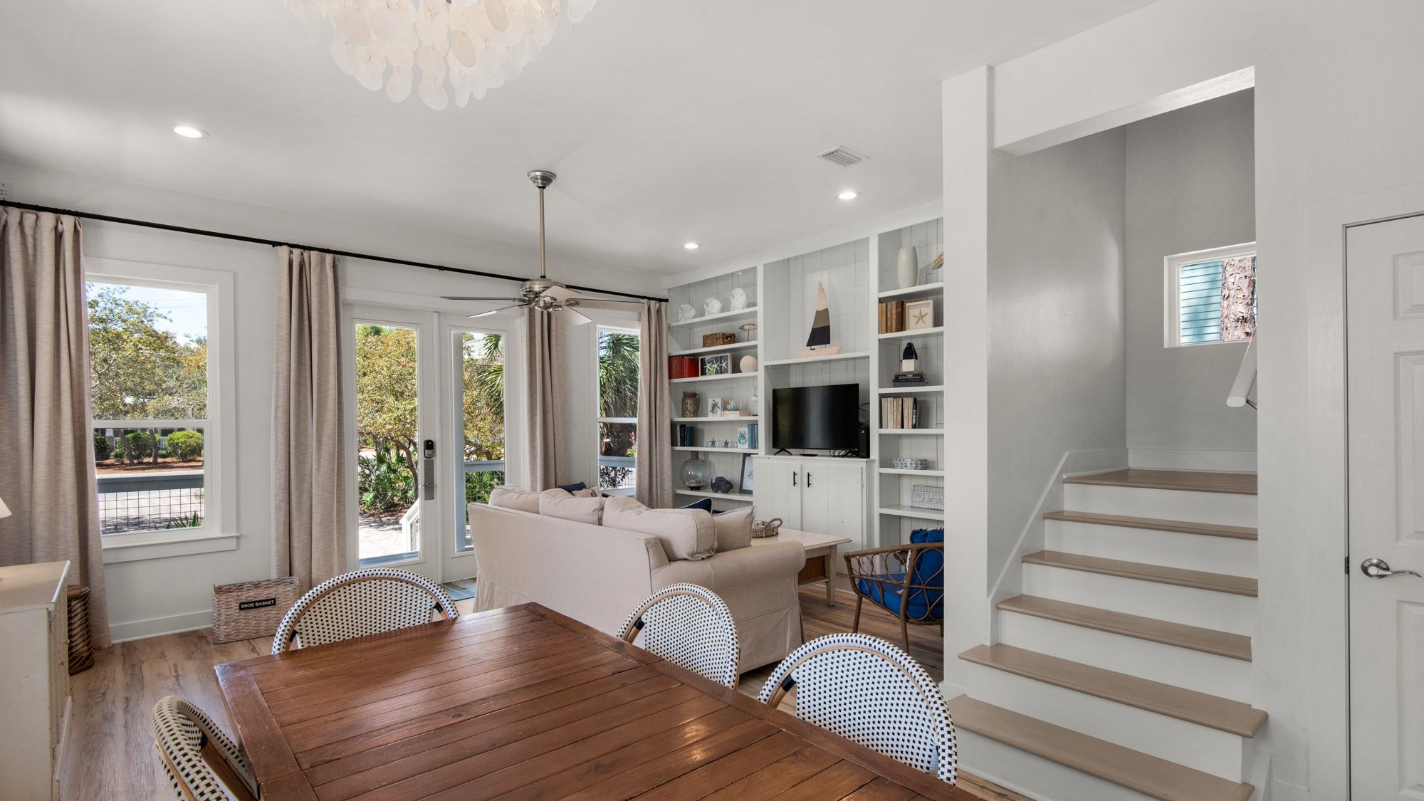 Sublime - 1st Floor Living area