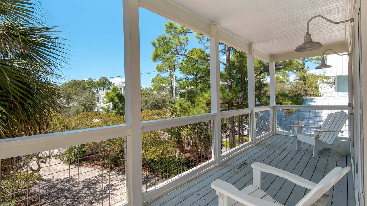Sublime - 2nd Floor Porch Sublime - 2nd Floor Porch