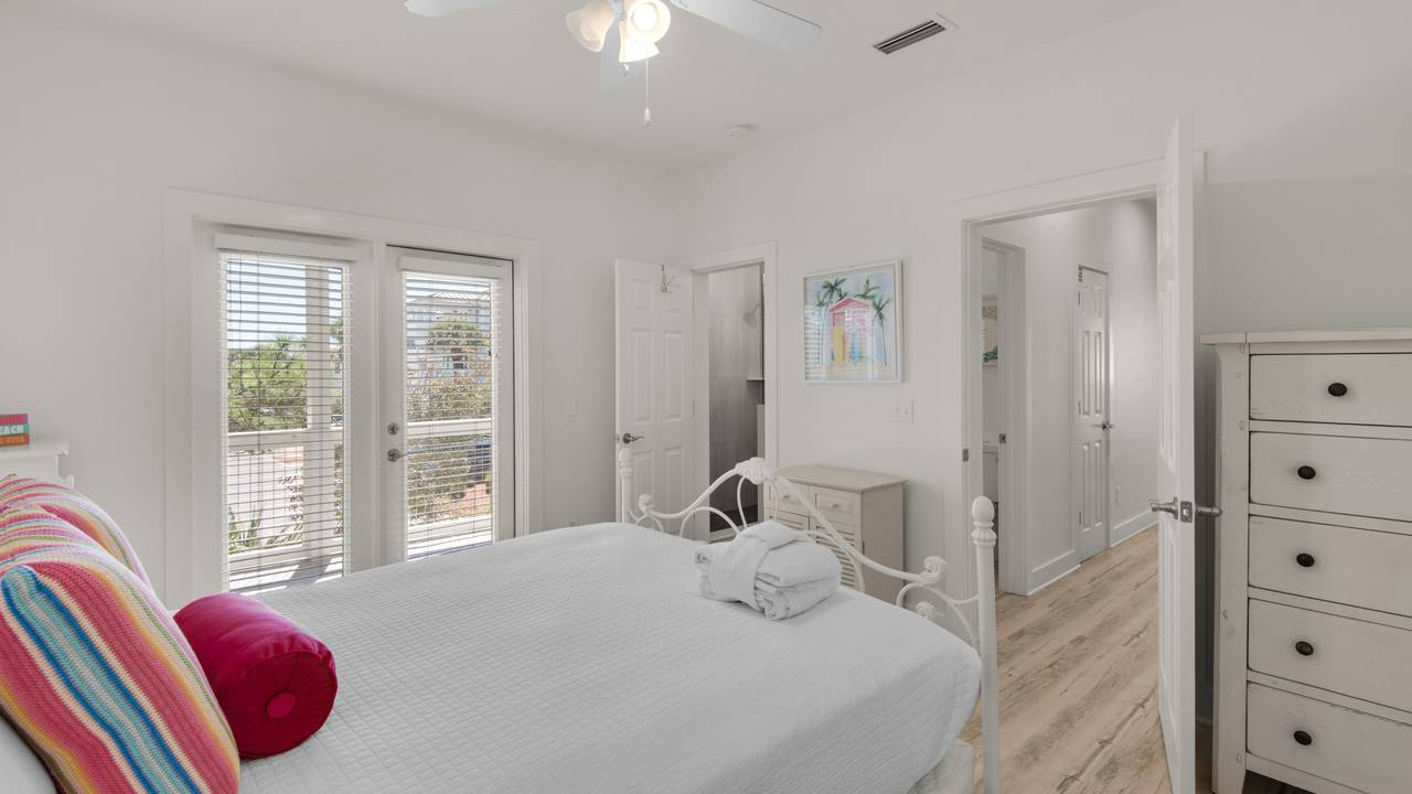 Sublime - 2nd Floor Bedroom Sublime - 2nd Floor Bedroom