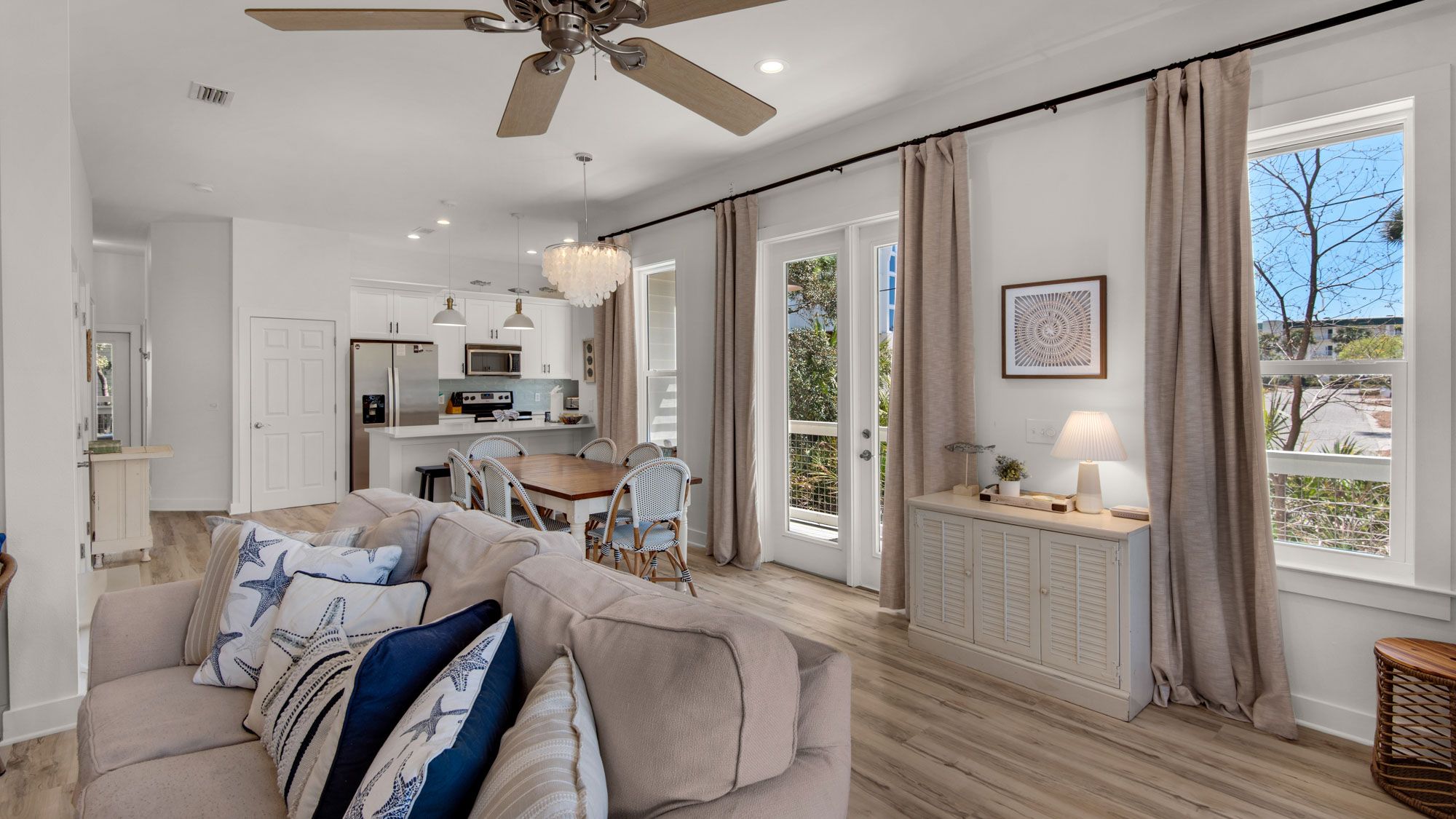 Sublime - 1st Floor Living area