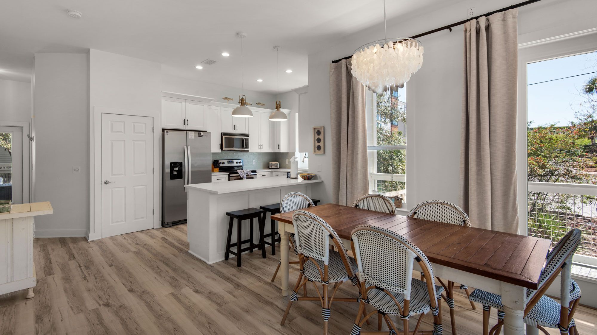 Sublime - 1st Floor Living & Dining area