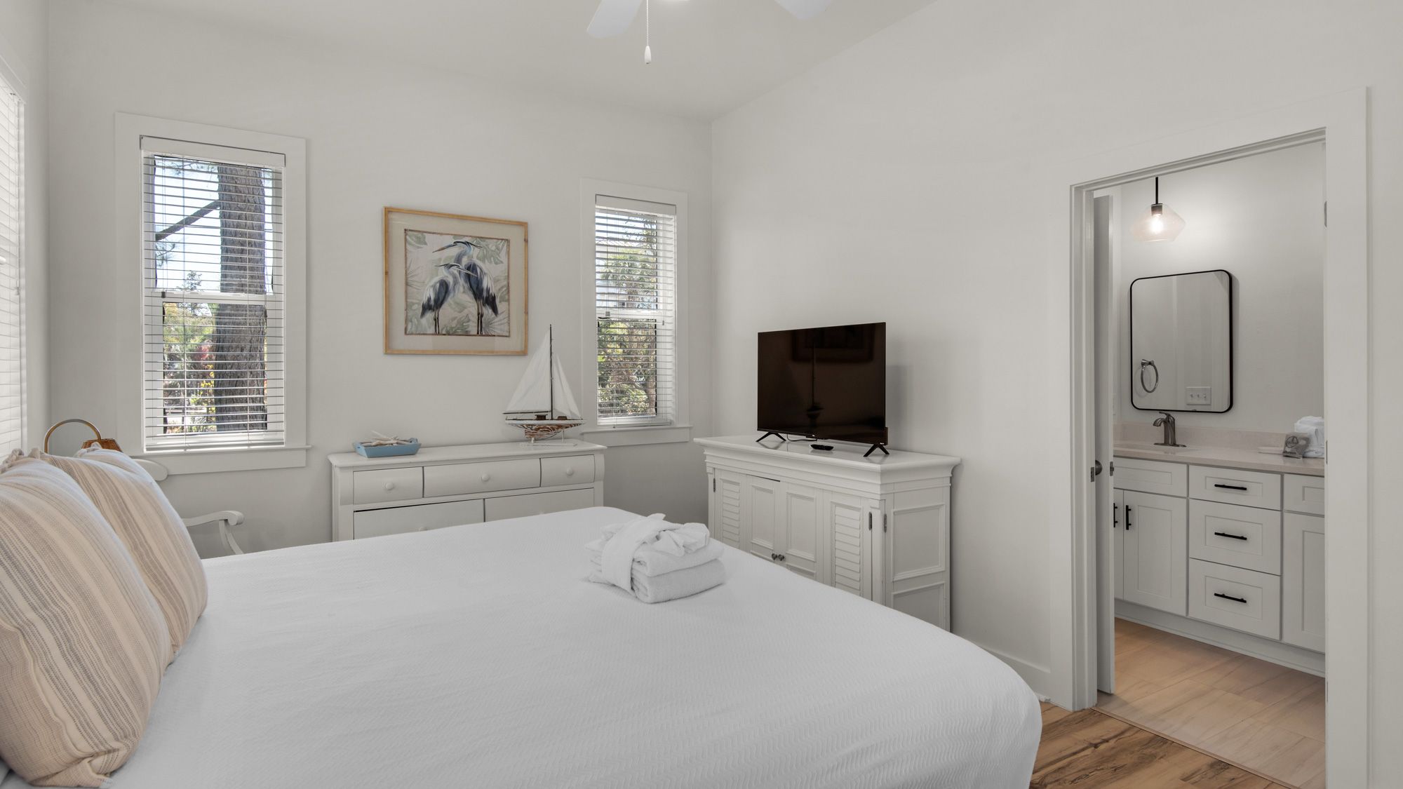 Sublime - 2nd Floor Bedroom