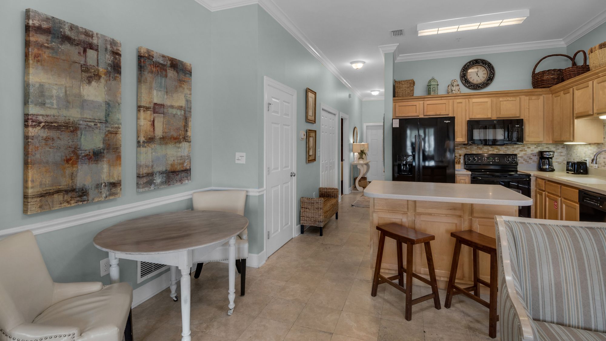Seagrove Highlands 2310 Dining Area and Kitchen