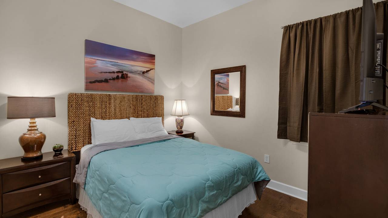 Seagrove Highlands 2310 Queen Bedroom Seagrove Highlands 2310 Queen Bedroom