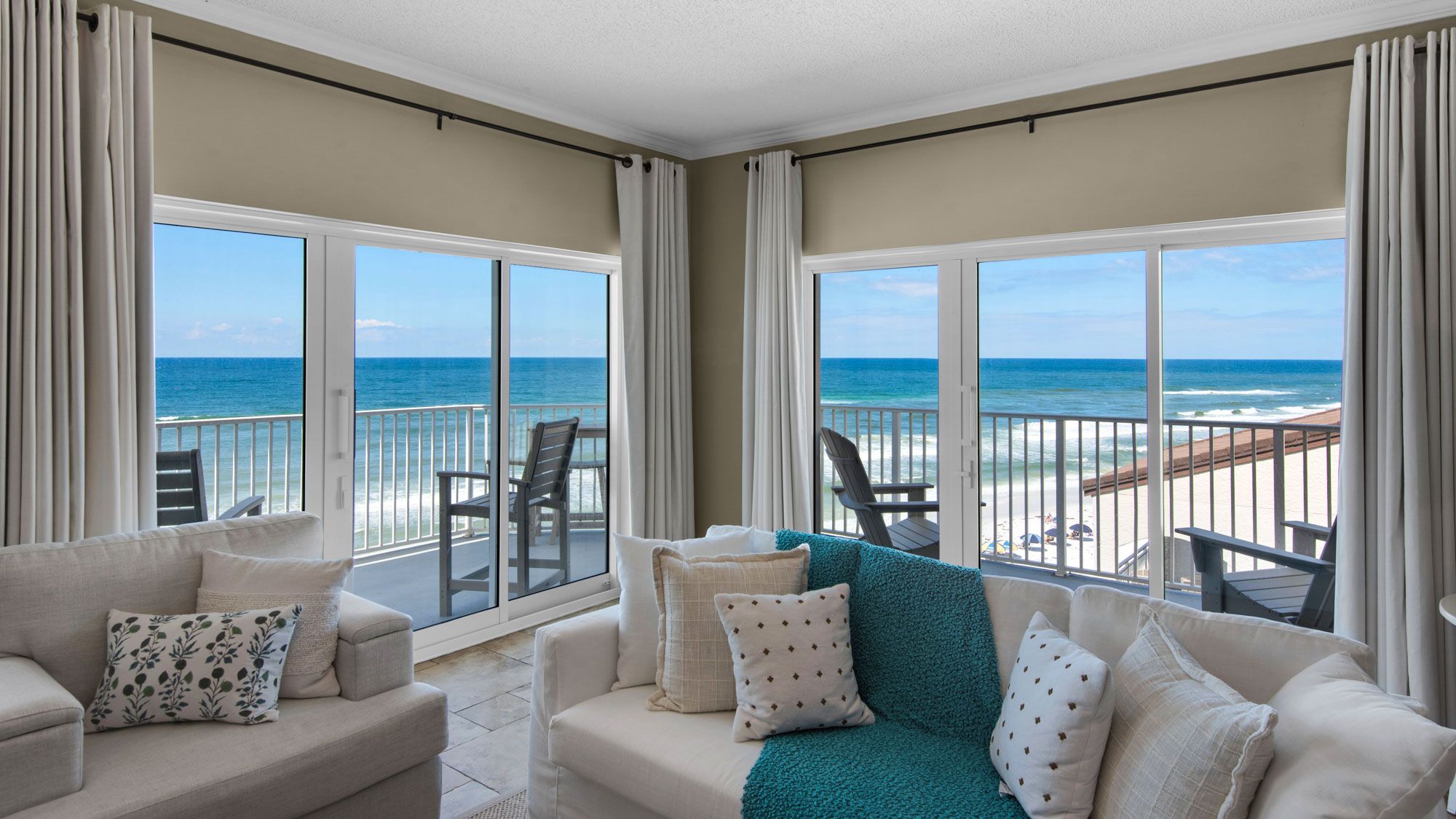 Sago Sands 402 Living area 