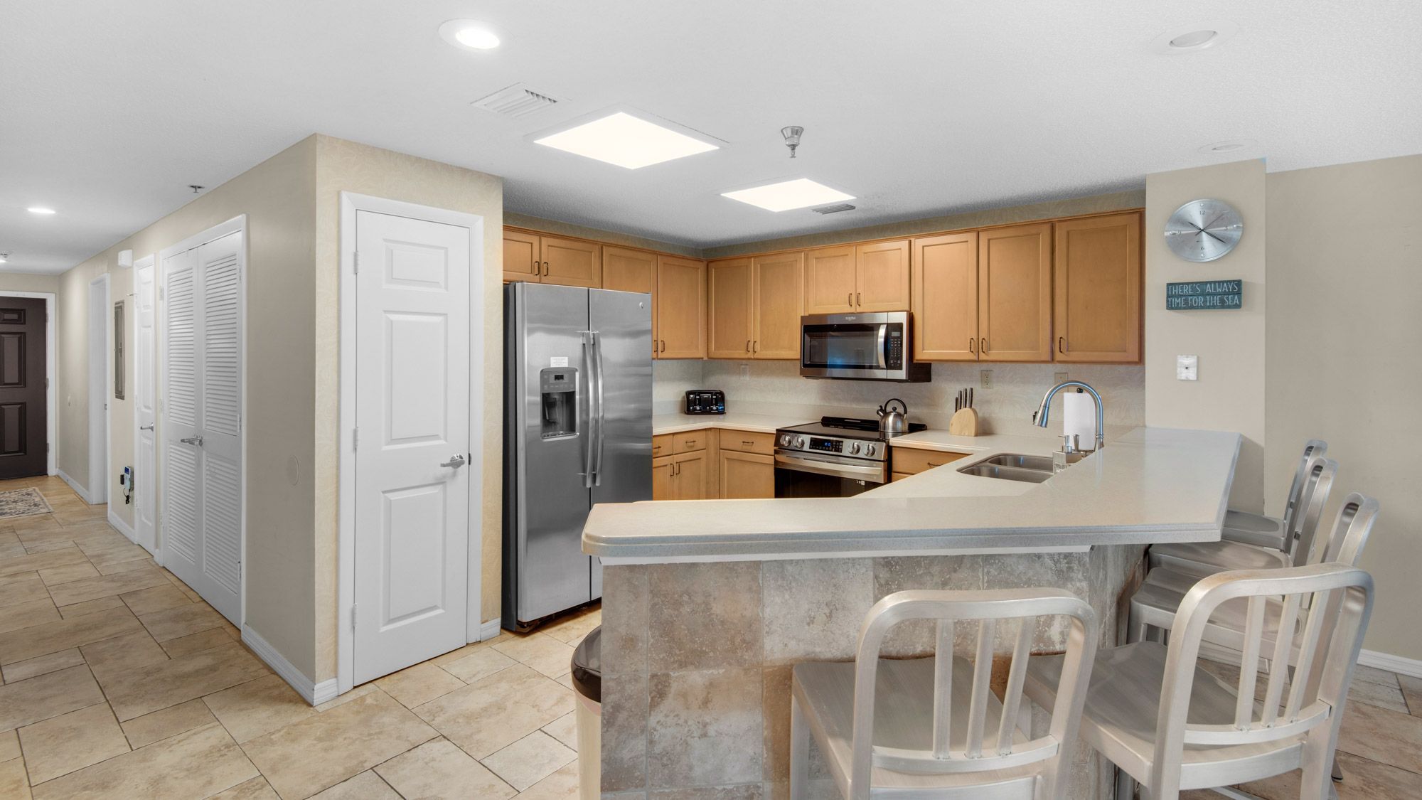 Sago Sands 402 Kitchen area 