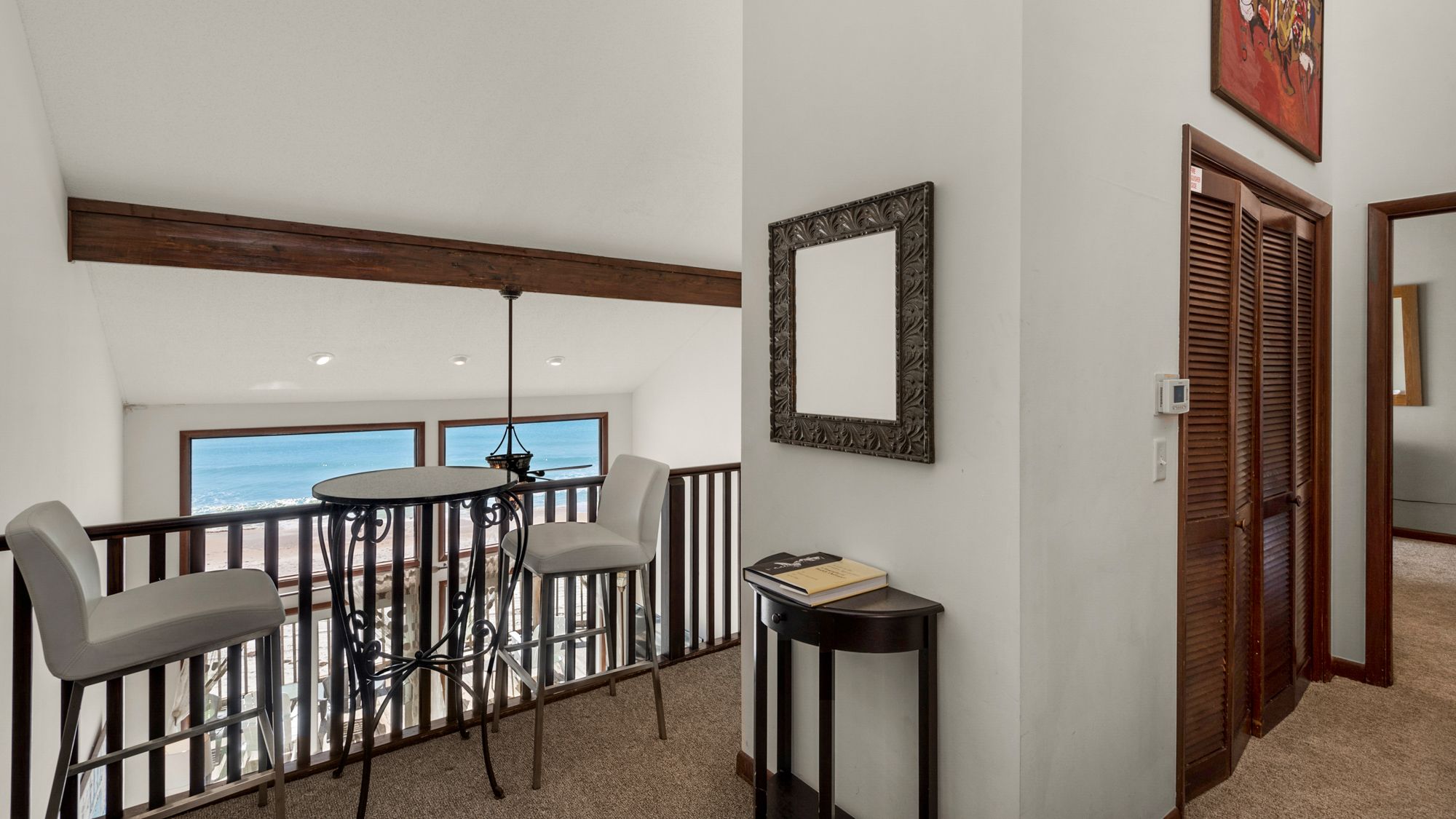 Sun n Surf 2nd Floor Landing