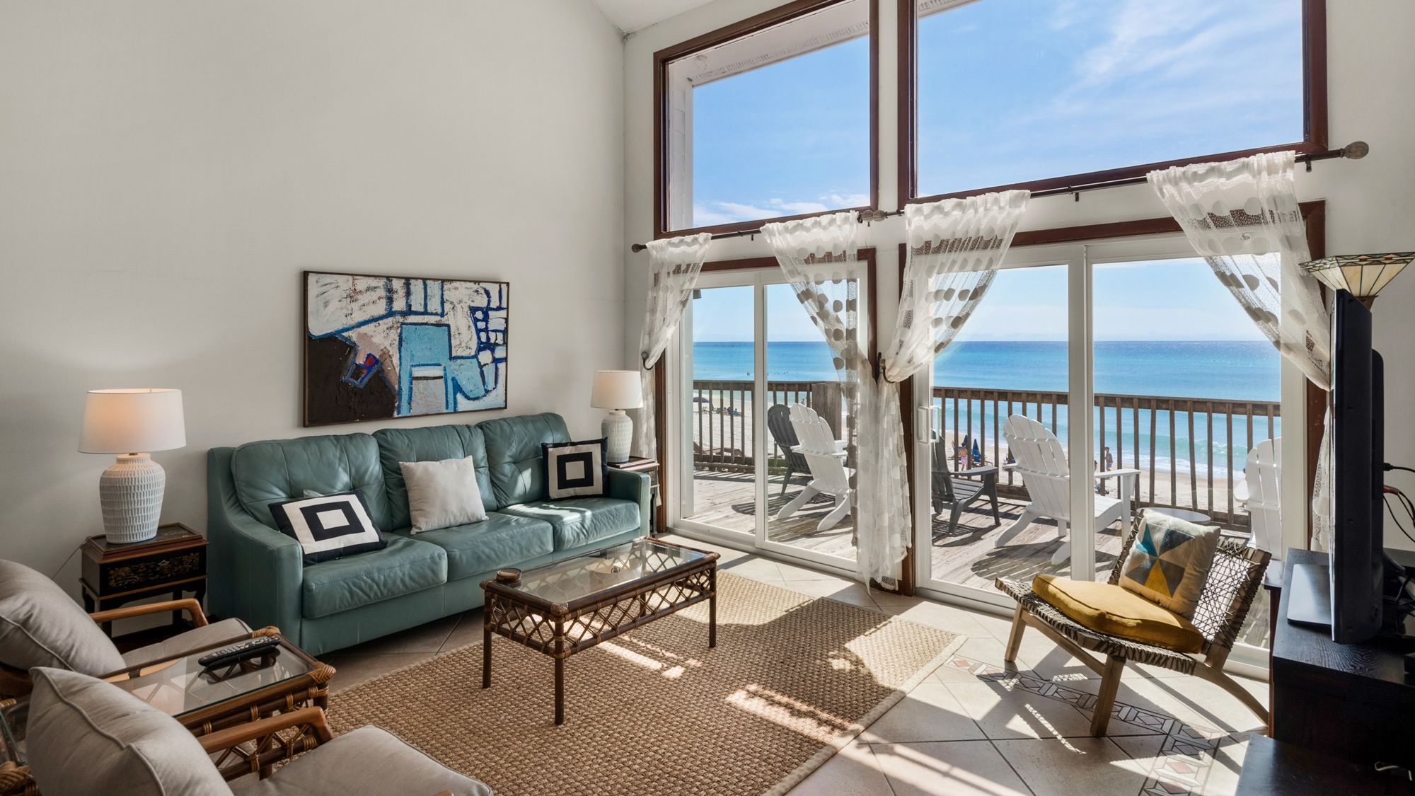 Sun n Surf Living Area