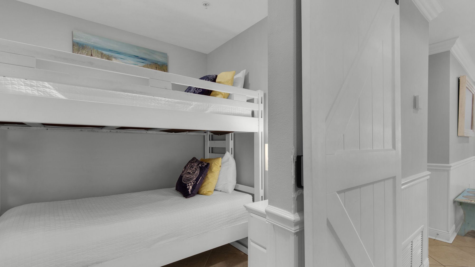 San Remo 208 Bunk Room