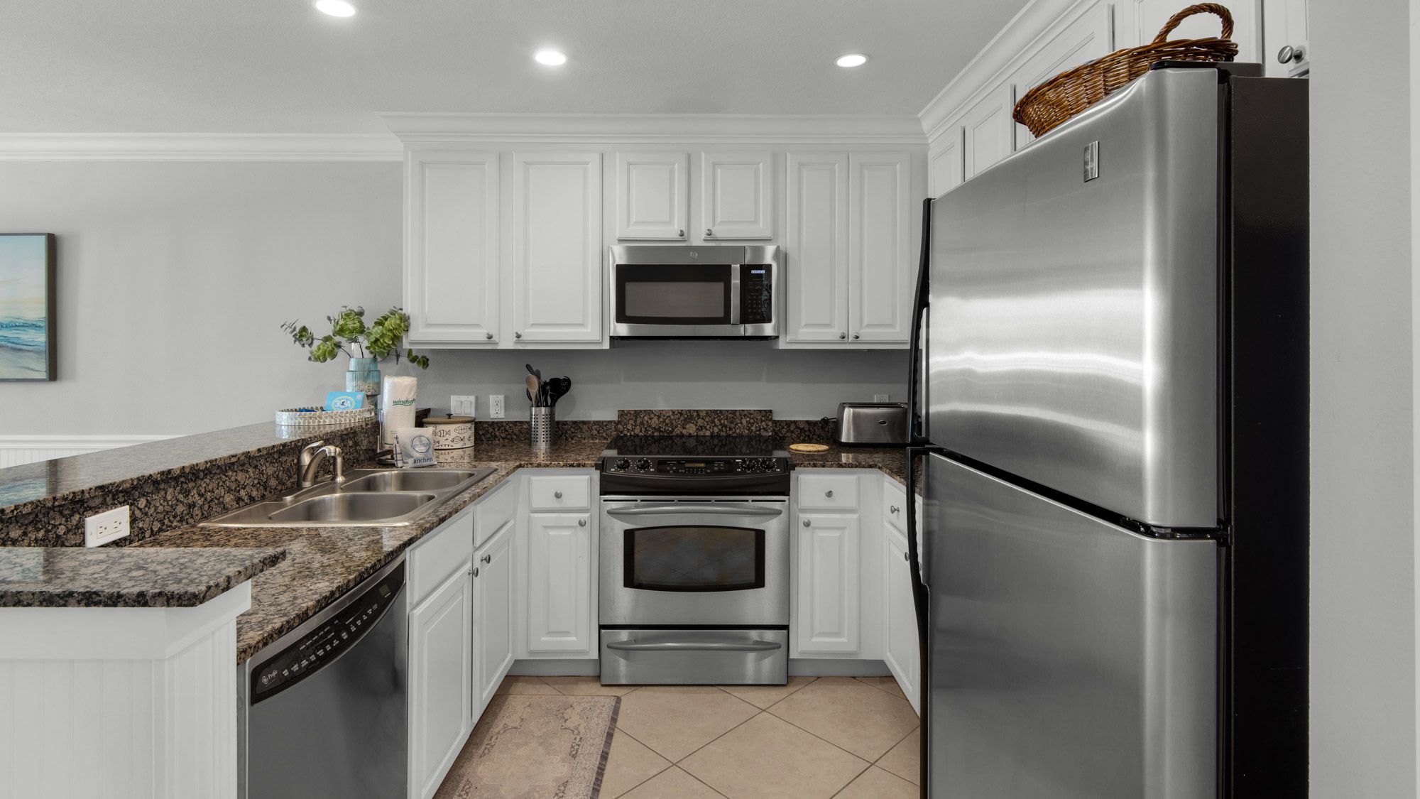 San Remo 208 Kitchen