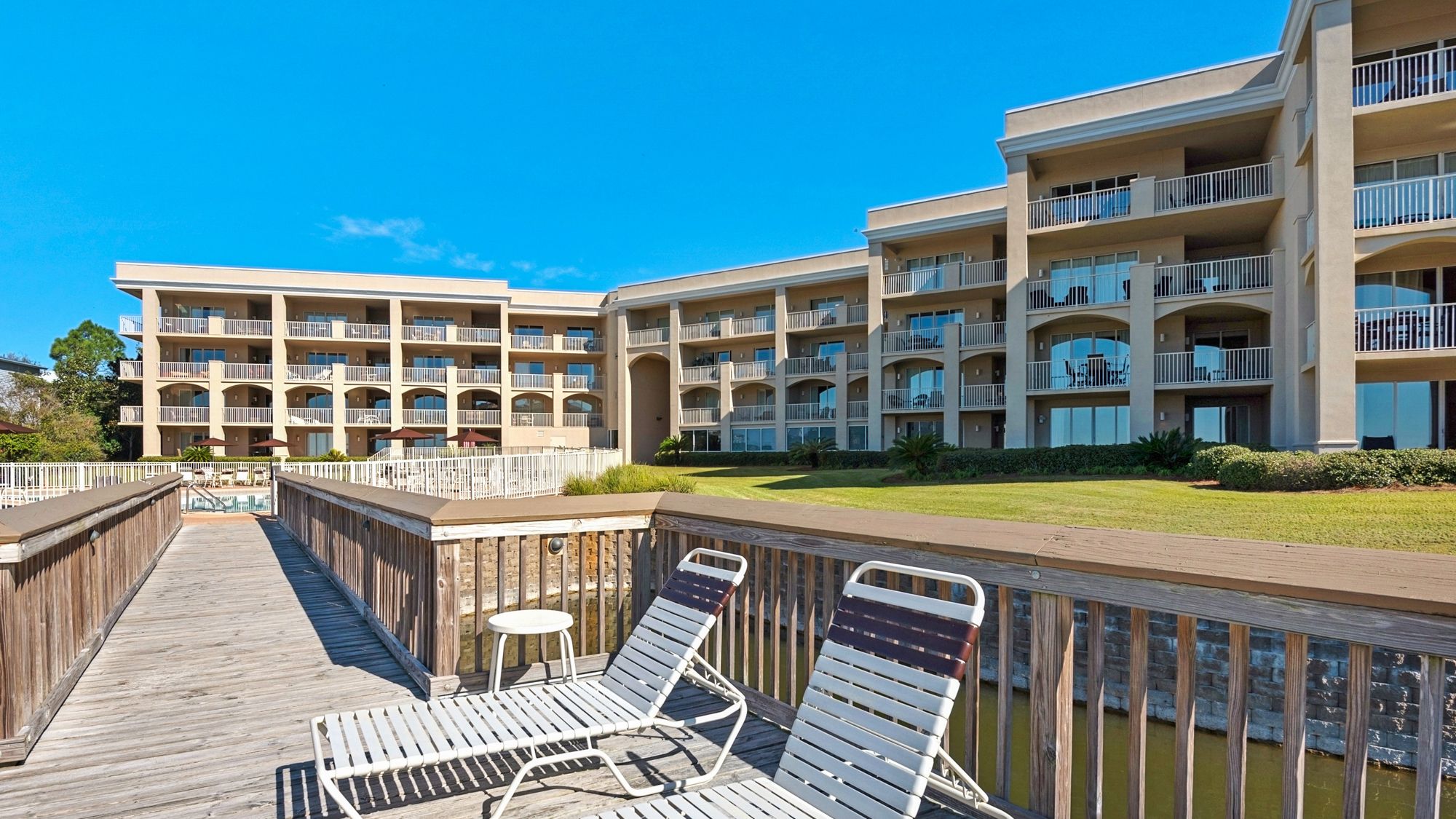 San Remo Grounds and Amenities