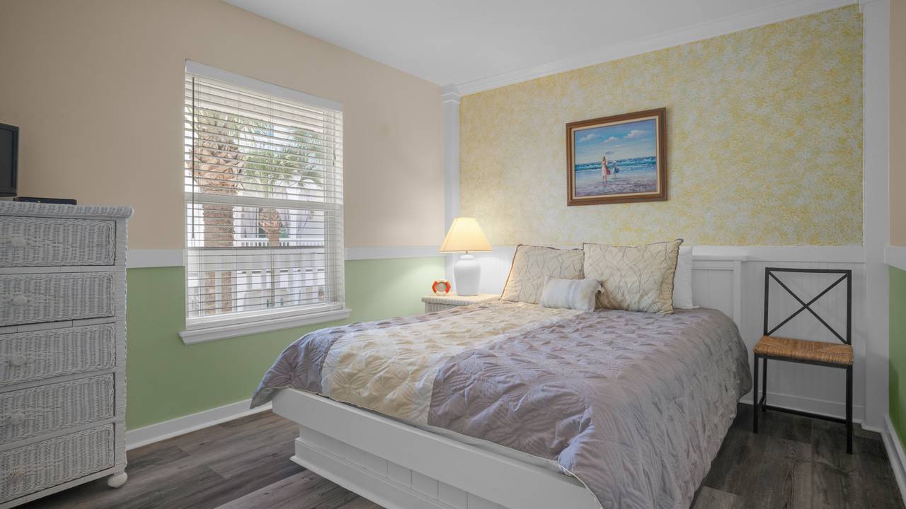 Sea Turtle Pass 2nd Floor Queen Bedroom Sea Turtle Pass 2nd Floor Queen Bedroom