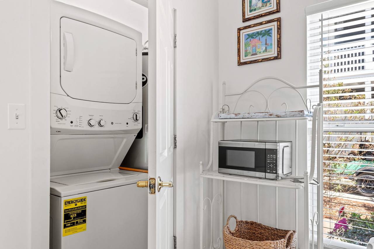 Sugar Paws Sugar Paws