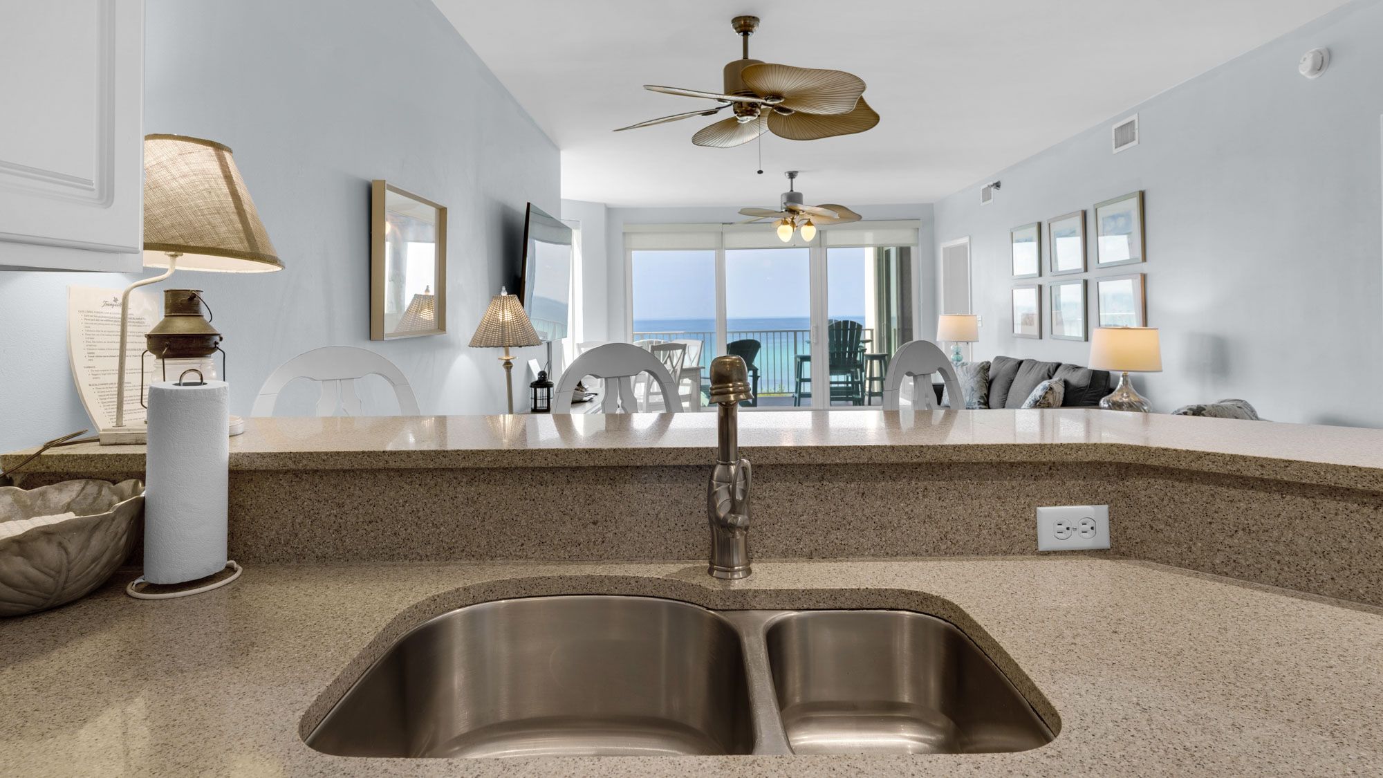 Tranquility 220 - Kitchen area