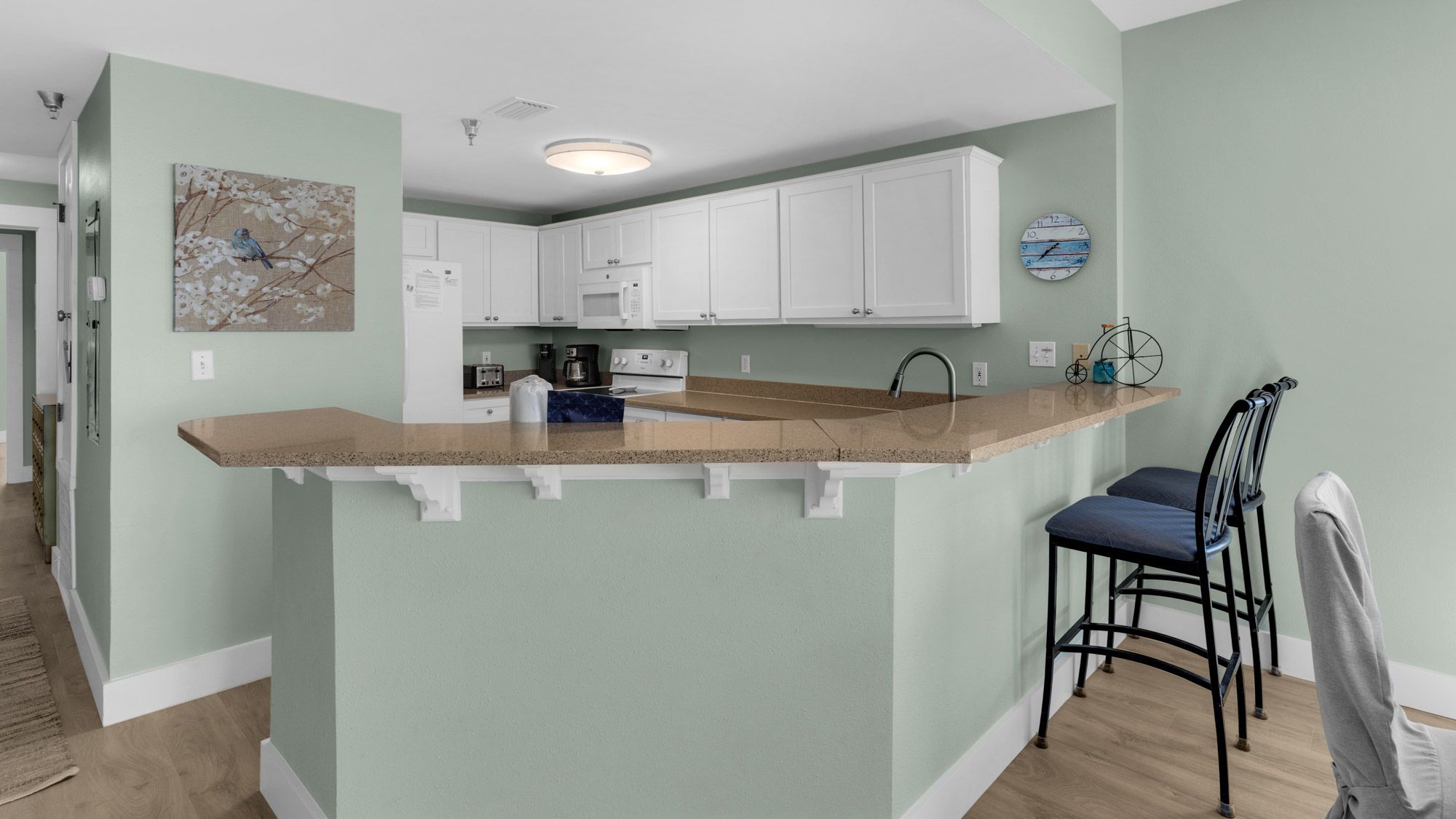 Tranquility 310 - Breakfast Bar 