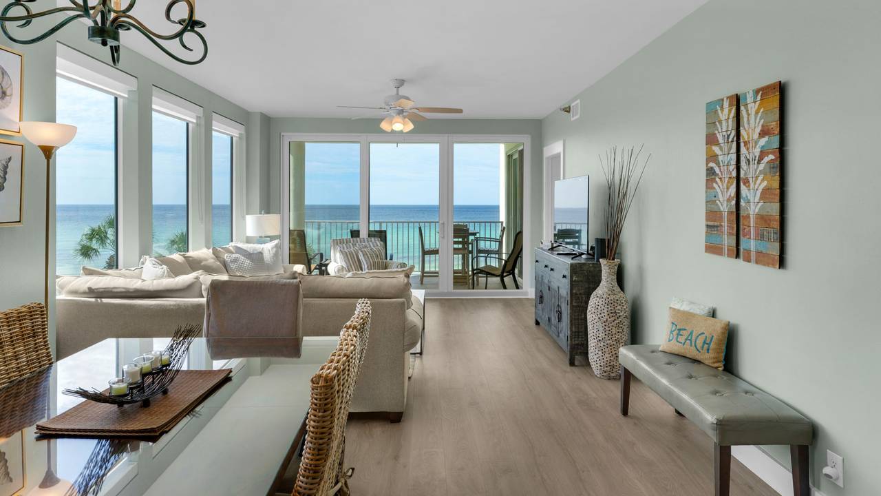 Tranquility 310 - Living area w/ Gulf views Tranquility 310 - Living area w/ Gulf views
