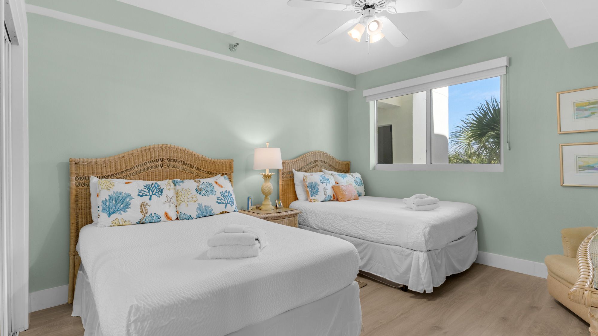 Tranquility 310 - Bedroom w/ Two Full Beds