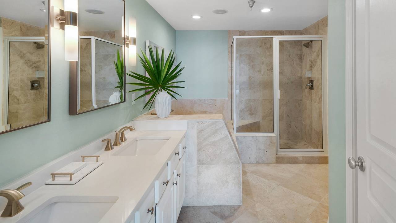 Traquillity 340 Traquillity 340