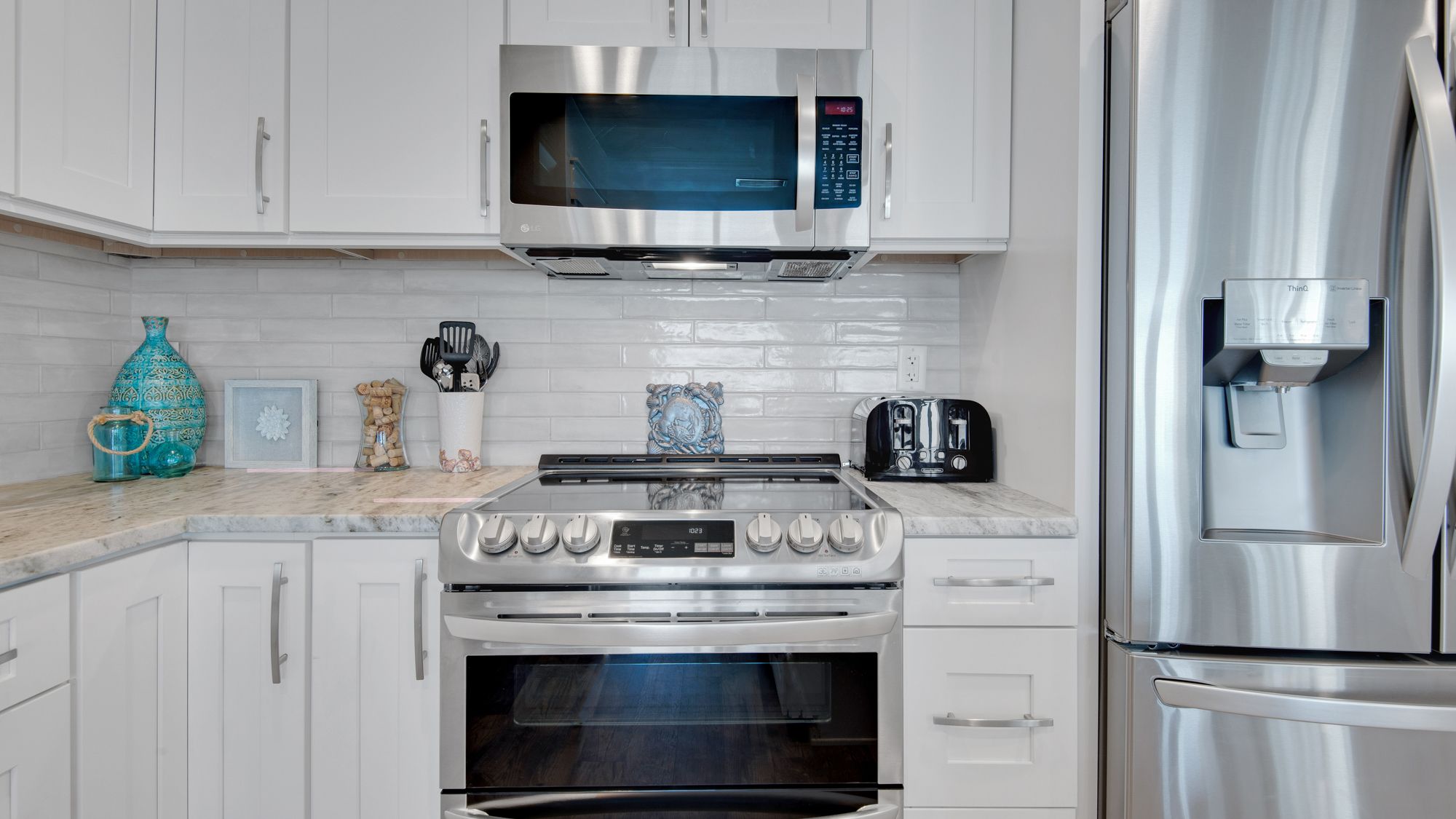 Villas at Sunset Beach B201 Kitchen