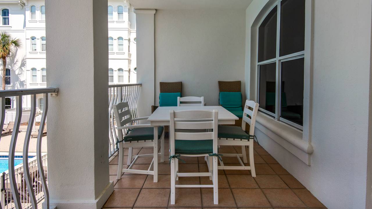 Villas at Sunset Beach B201 Balcony Villas at Sunset Beach B201 Balcony