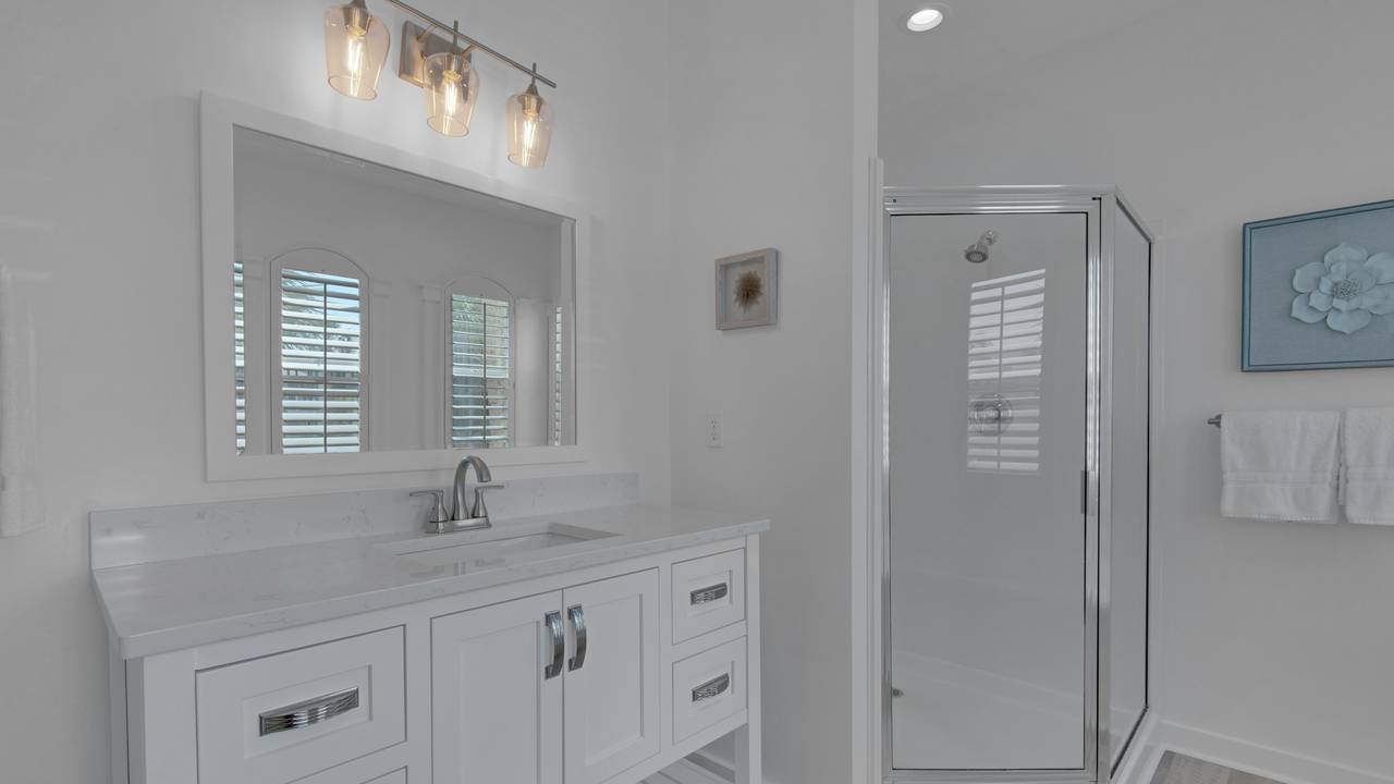 Villas at Sunset Beach B201 Master Bathroom Villas at Sunset Beach B201 Master Bathroom