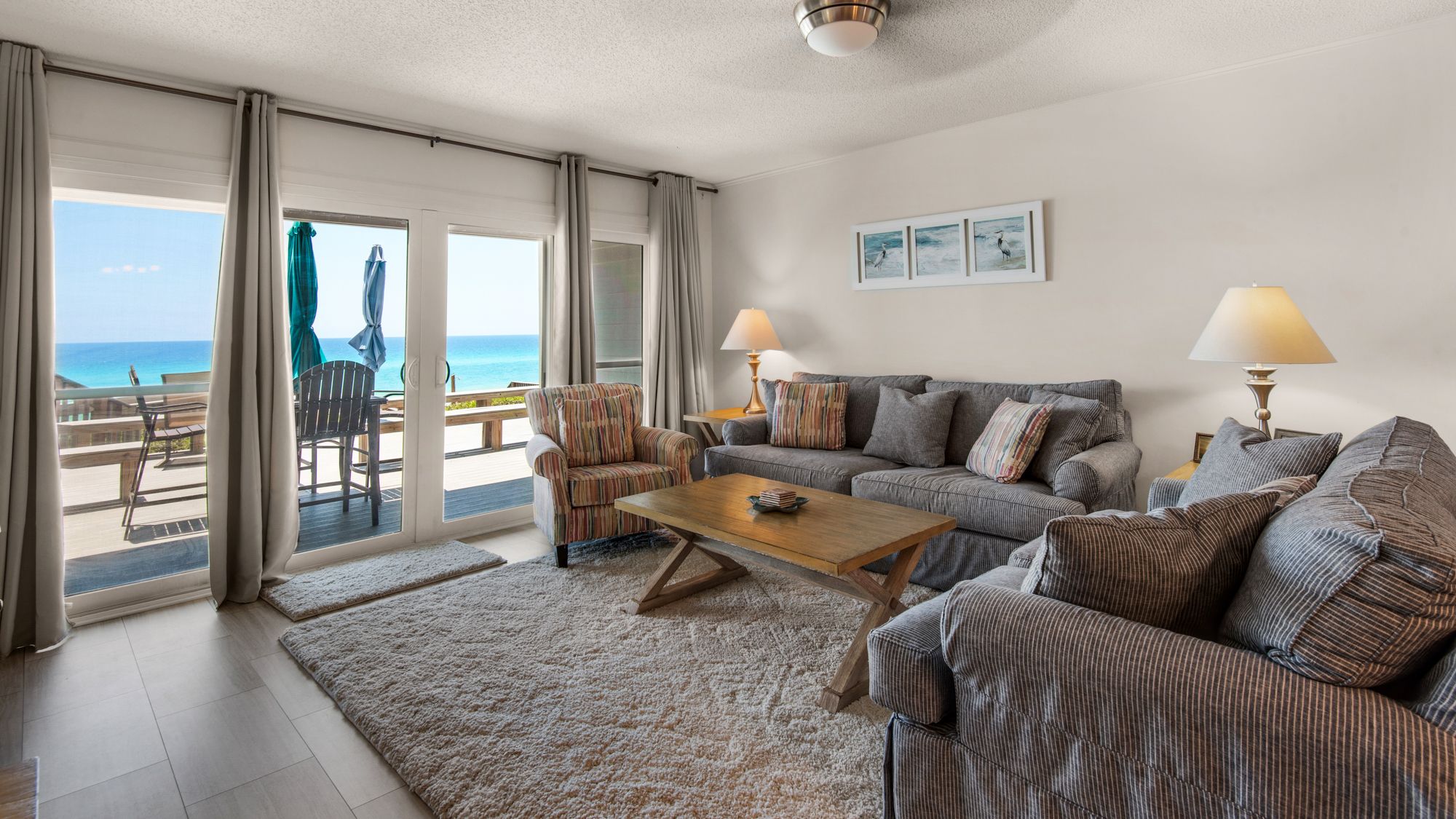 Blue Nine 3 Living Area with Gulf View